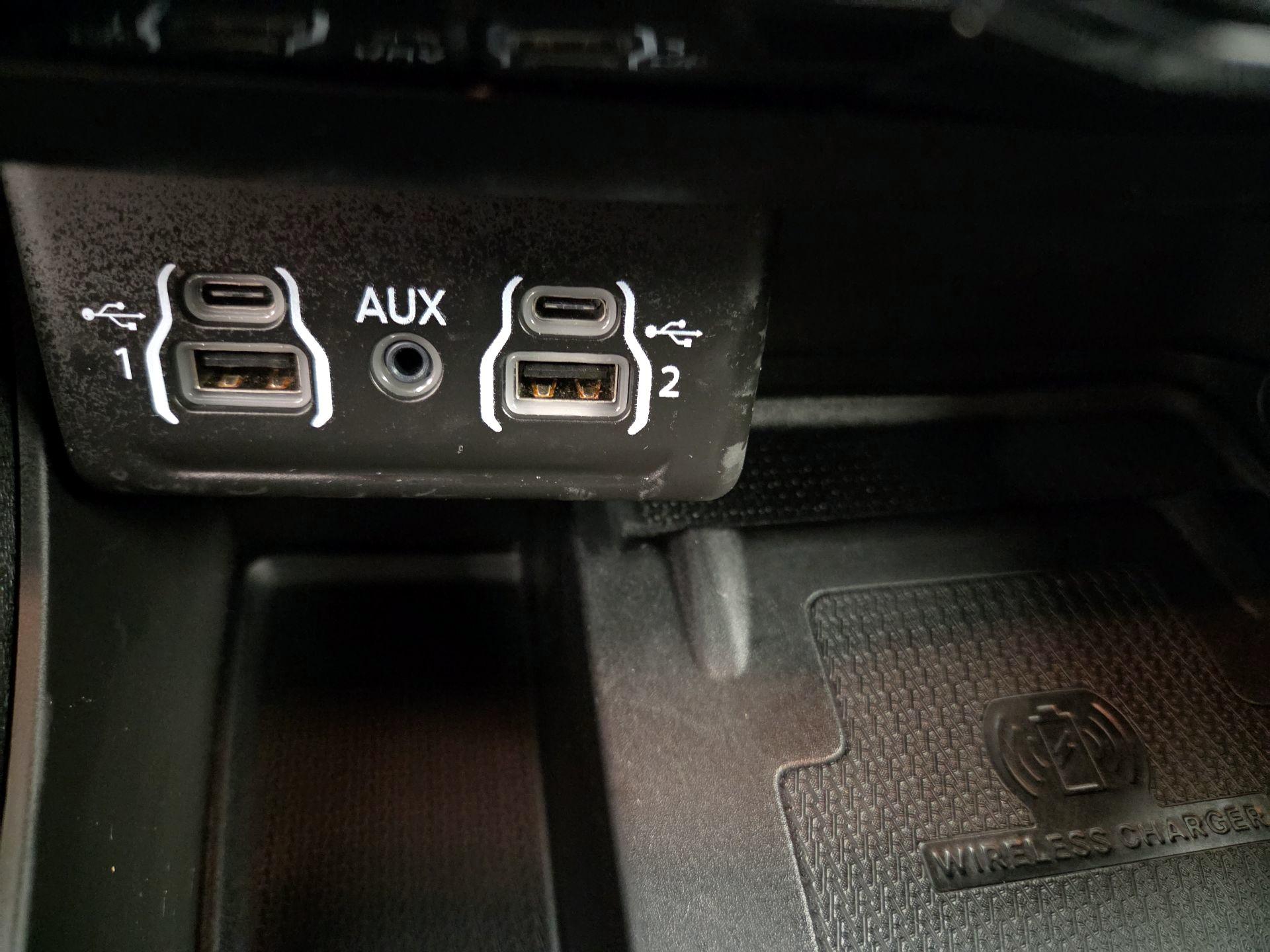 Thumbnail: 2021 Dodge Durango - 19