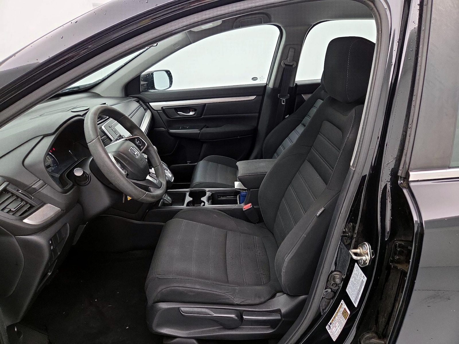 2017 Honda CR-V LX - Photo 12