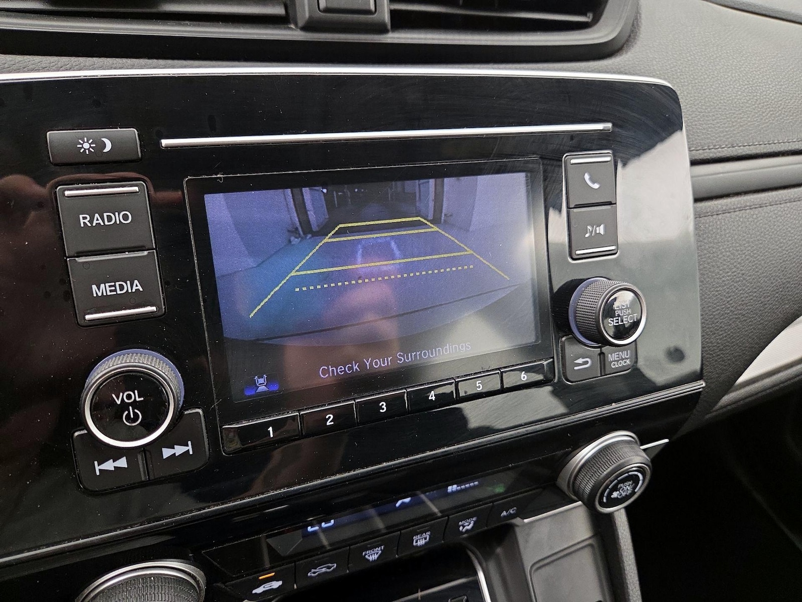 2017 Honda CR-V LX - Photo 15