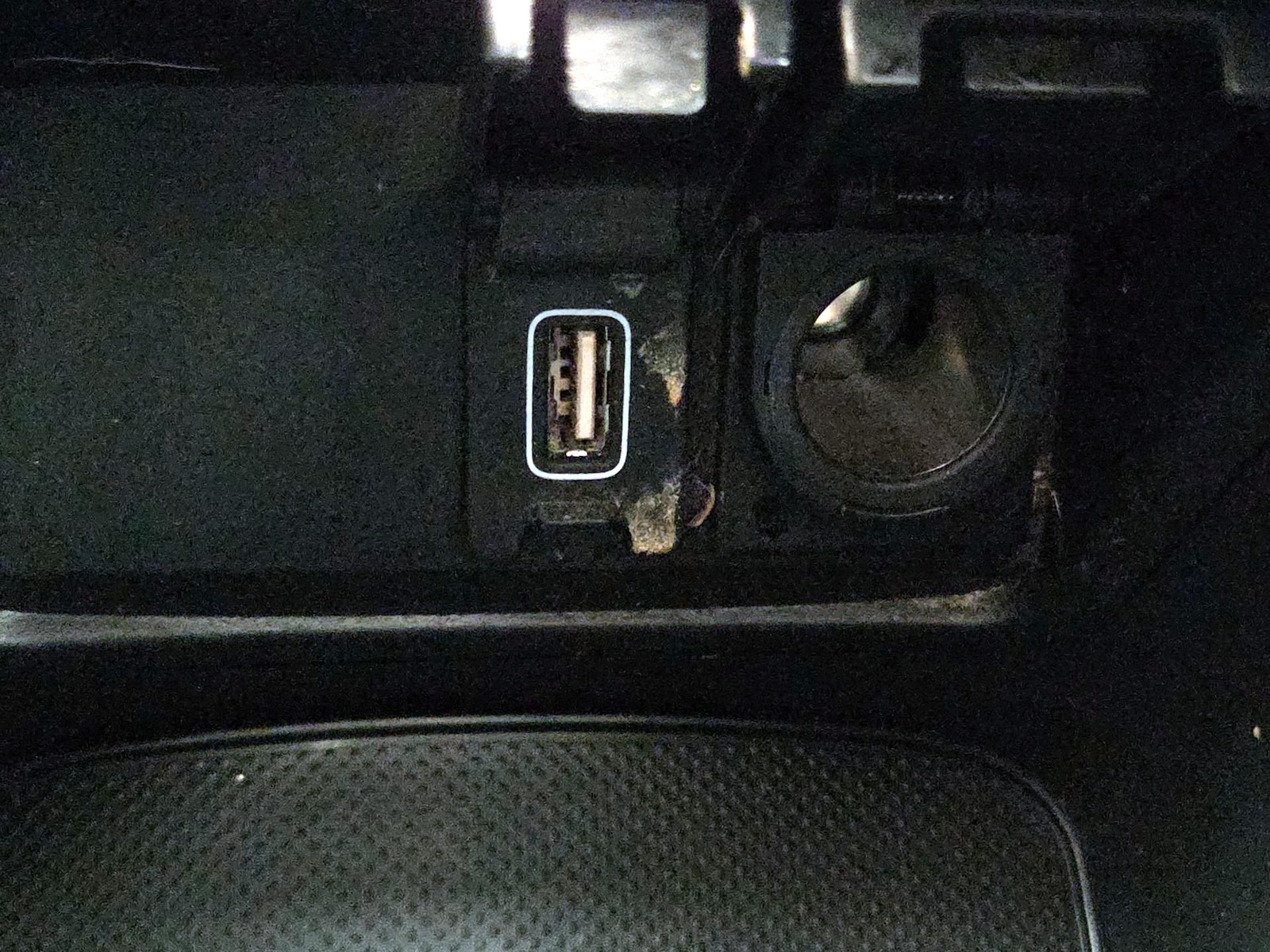 2017 Honda CR-V LX - Photo 19