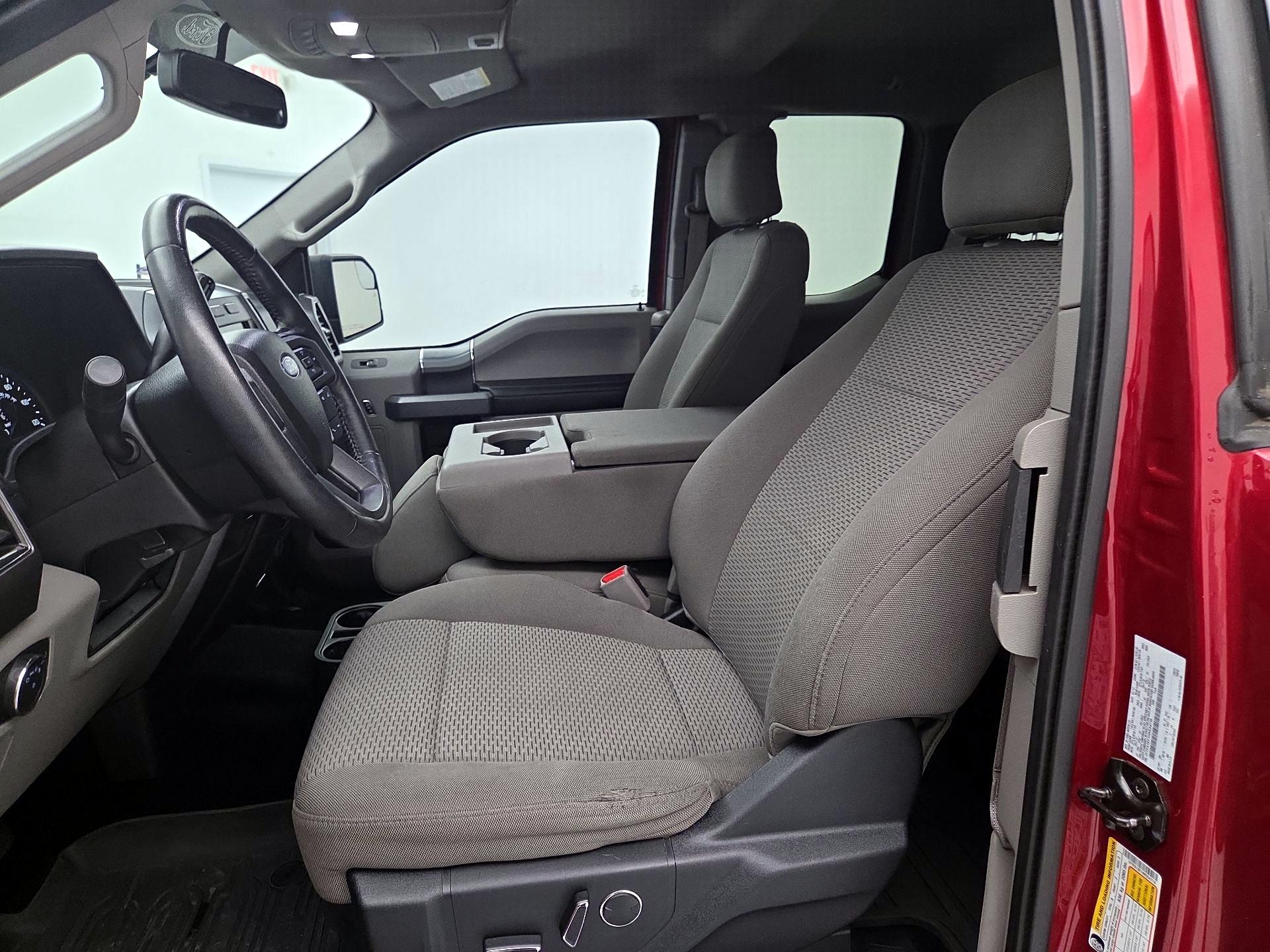 Thumbnail: 2017 Ford F-150 - 11