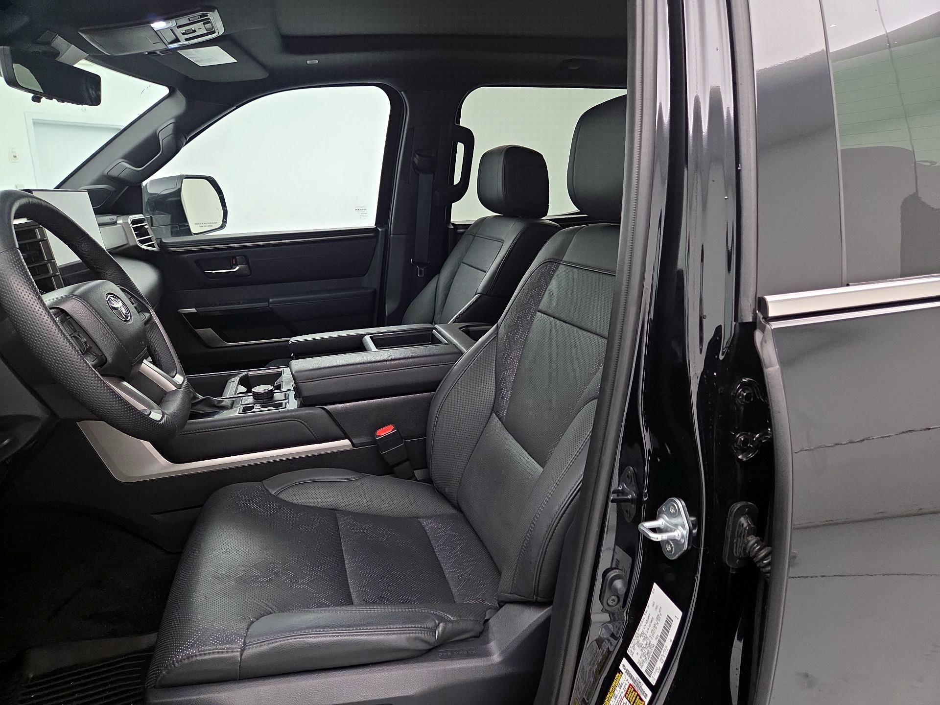 Thumbnail: 2025 Toyota Tundra - 11