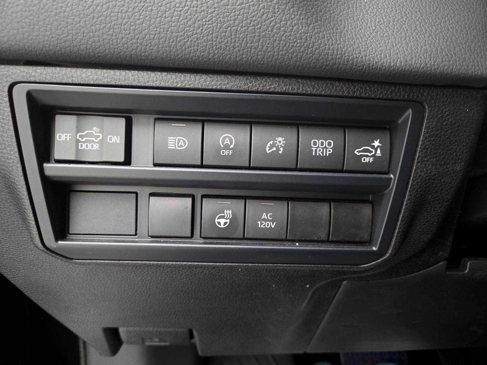 Thumbnail: 2025 Toyota Tundra - 13