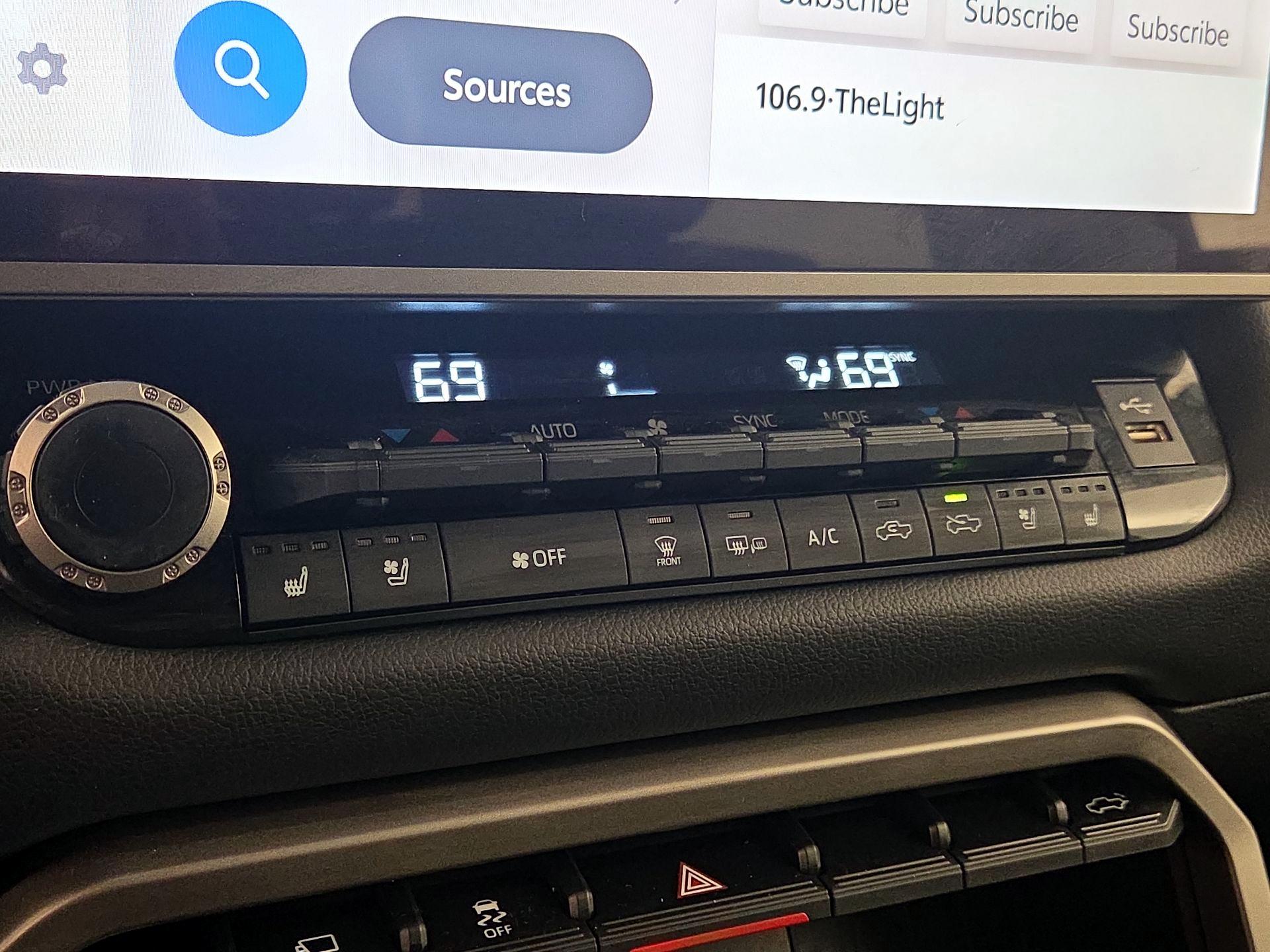 Thumbnail: 2025 Toyota Tundra - 16