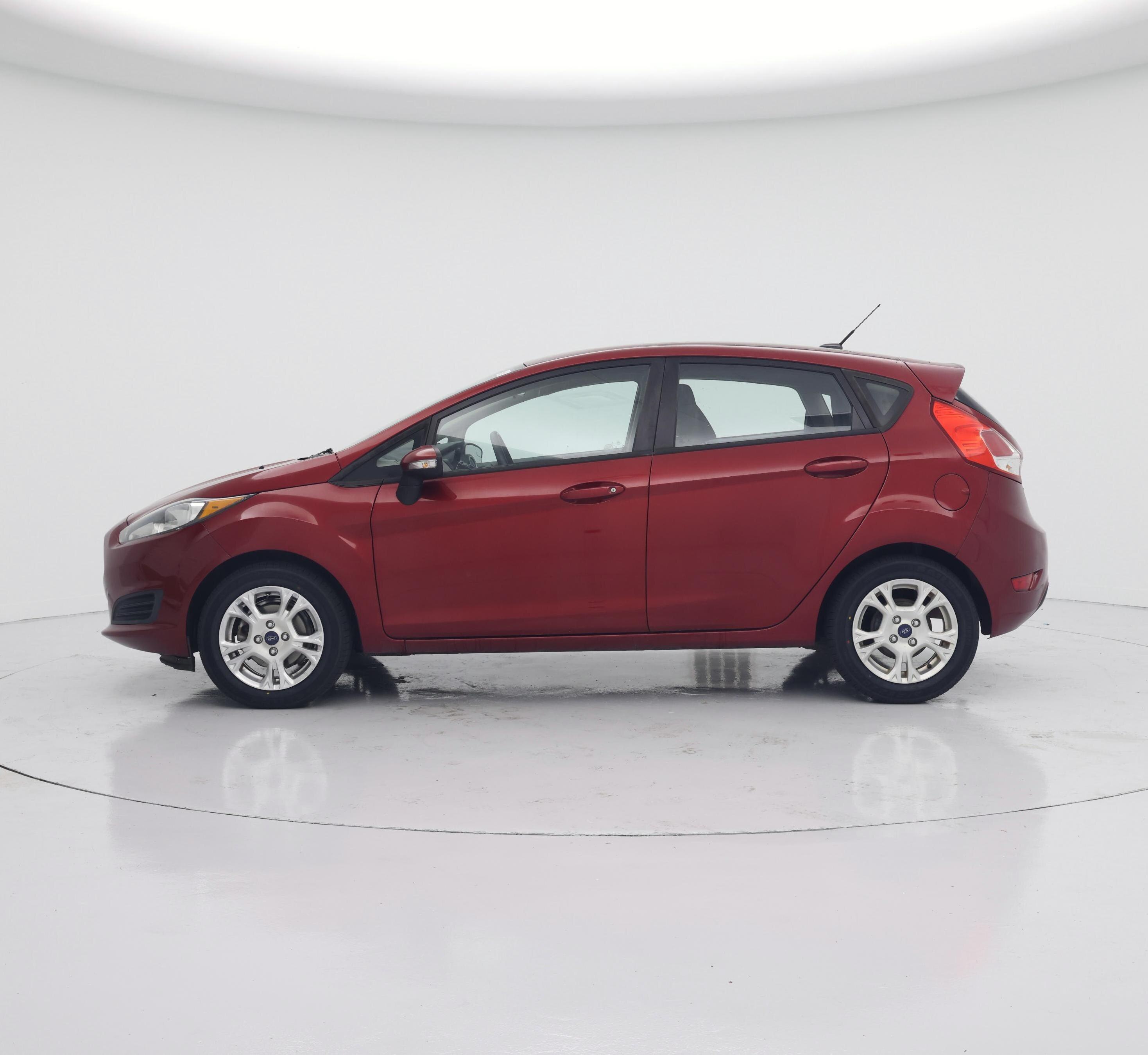 Thumbnail: 2014 Ford Fiesta - 3