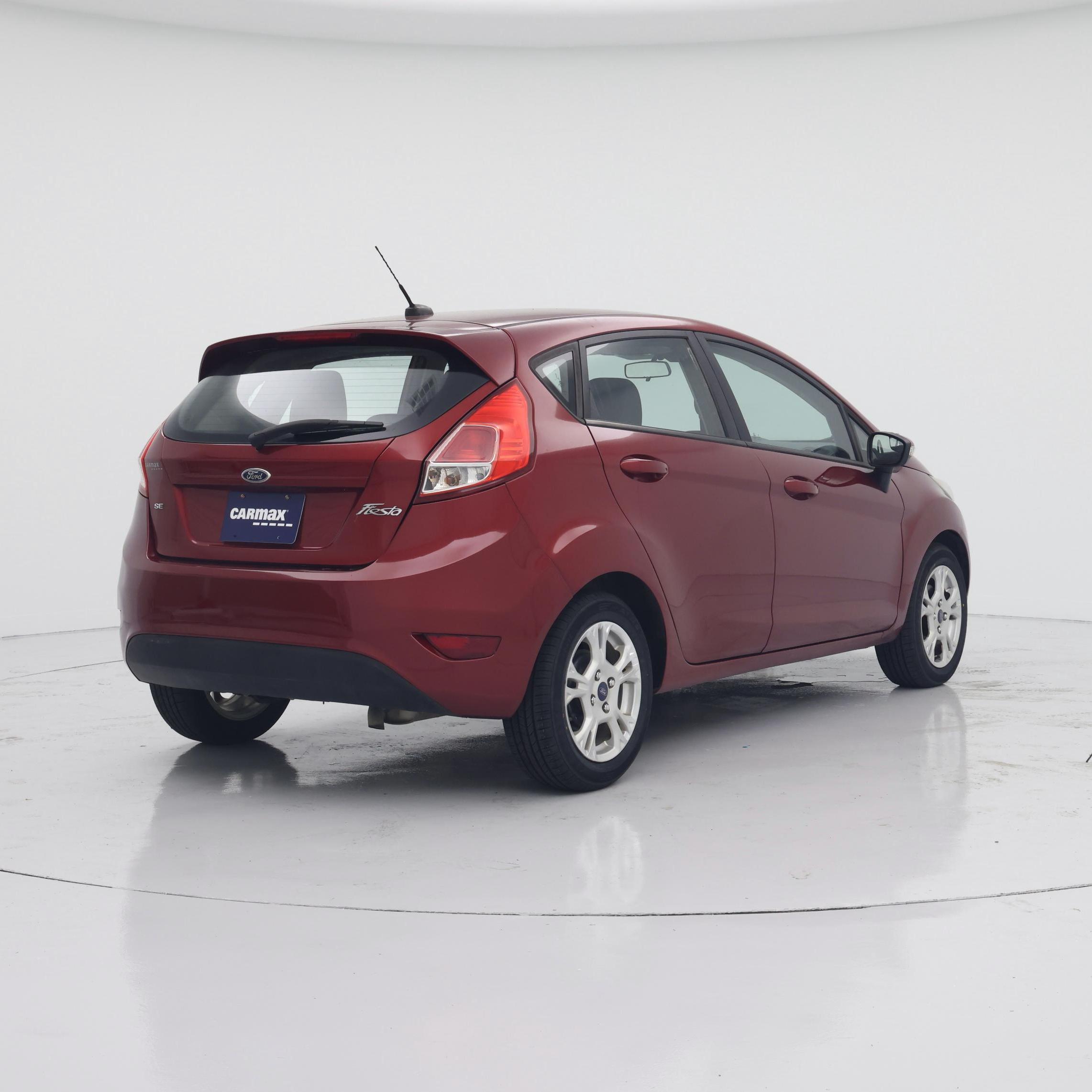 Thumbnail: 2014 Ford Fiesta - 8