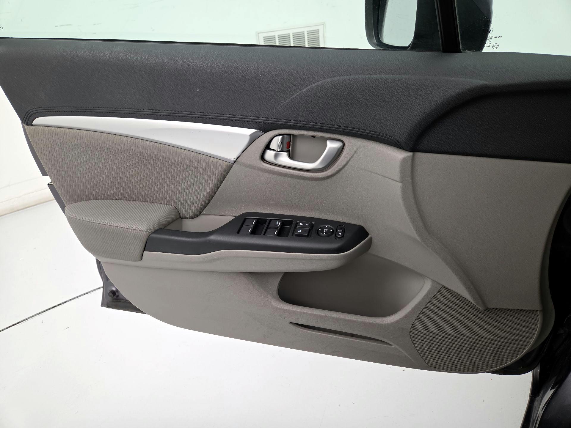 Thumbnail: 2014 Honda Civic - 12