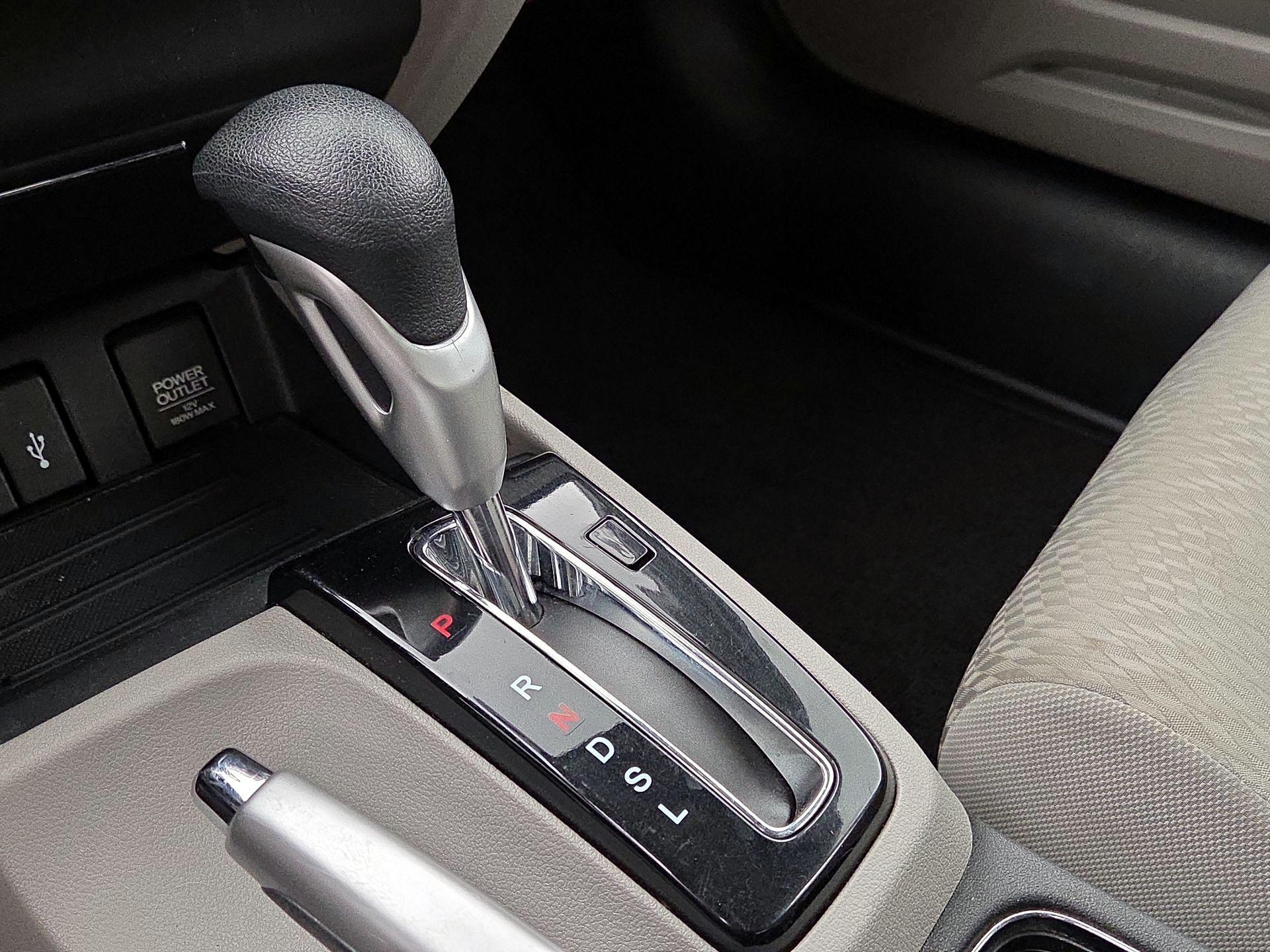 Thumbnail: 2014 Honda Civic - 17