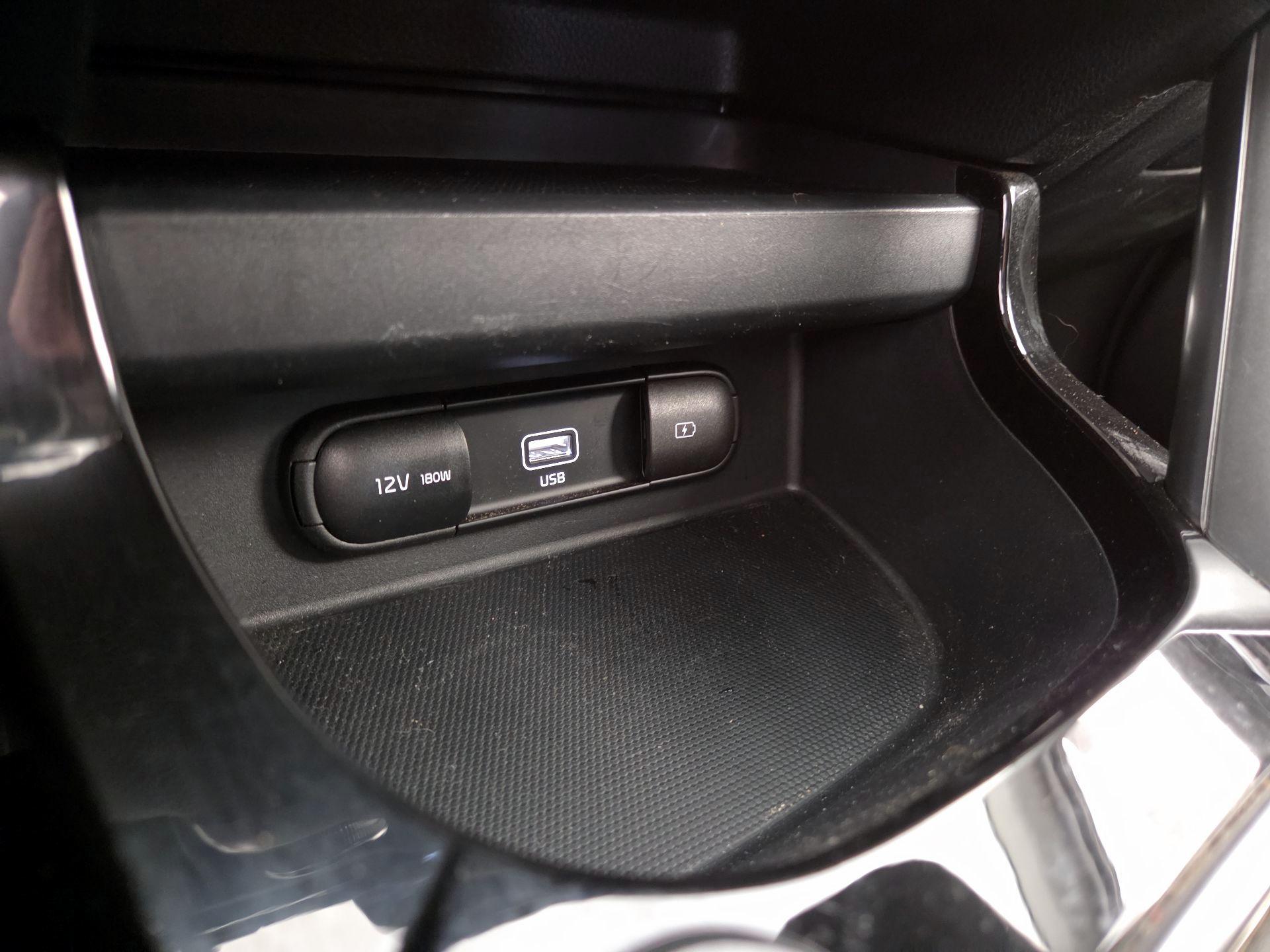 Thumbnail: 2023 Kia Seltos - 18