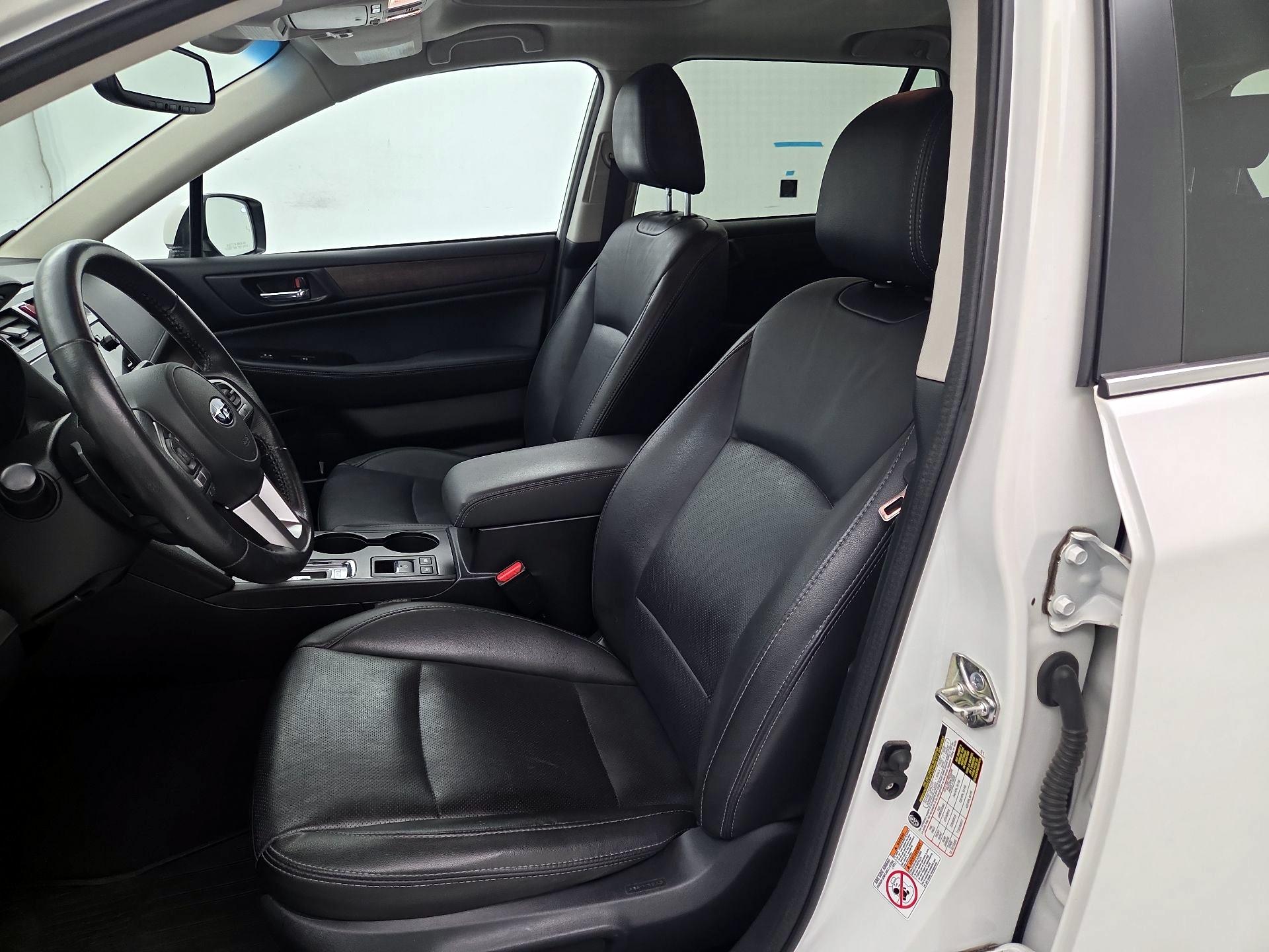 Thumbnail: 2016 Subaru Outback - 11