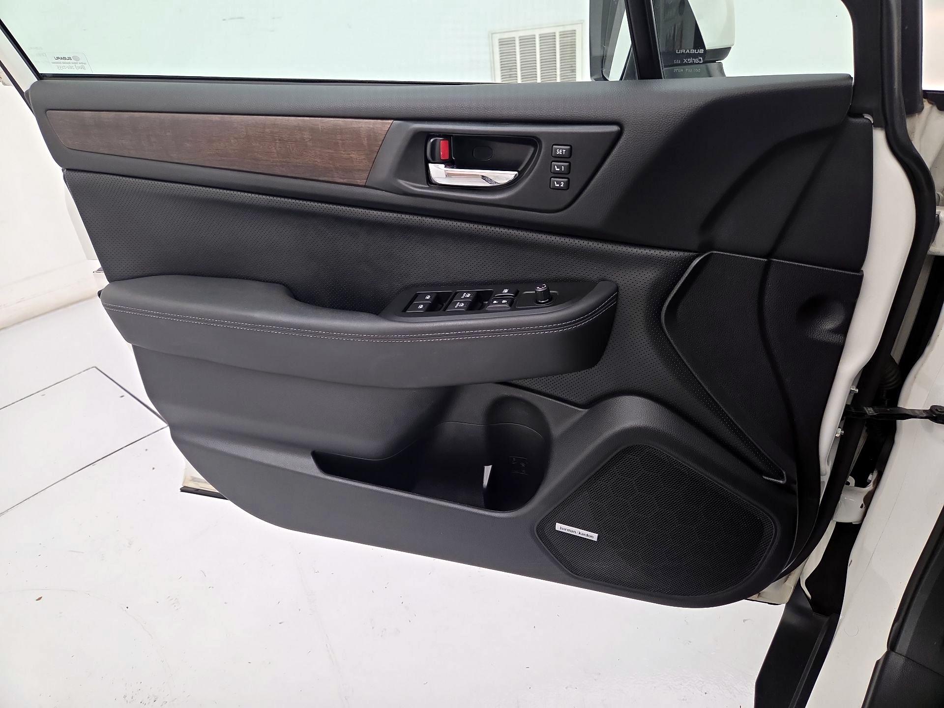 Thumbnail: 2016 Subaru Outback - 12