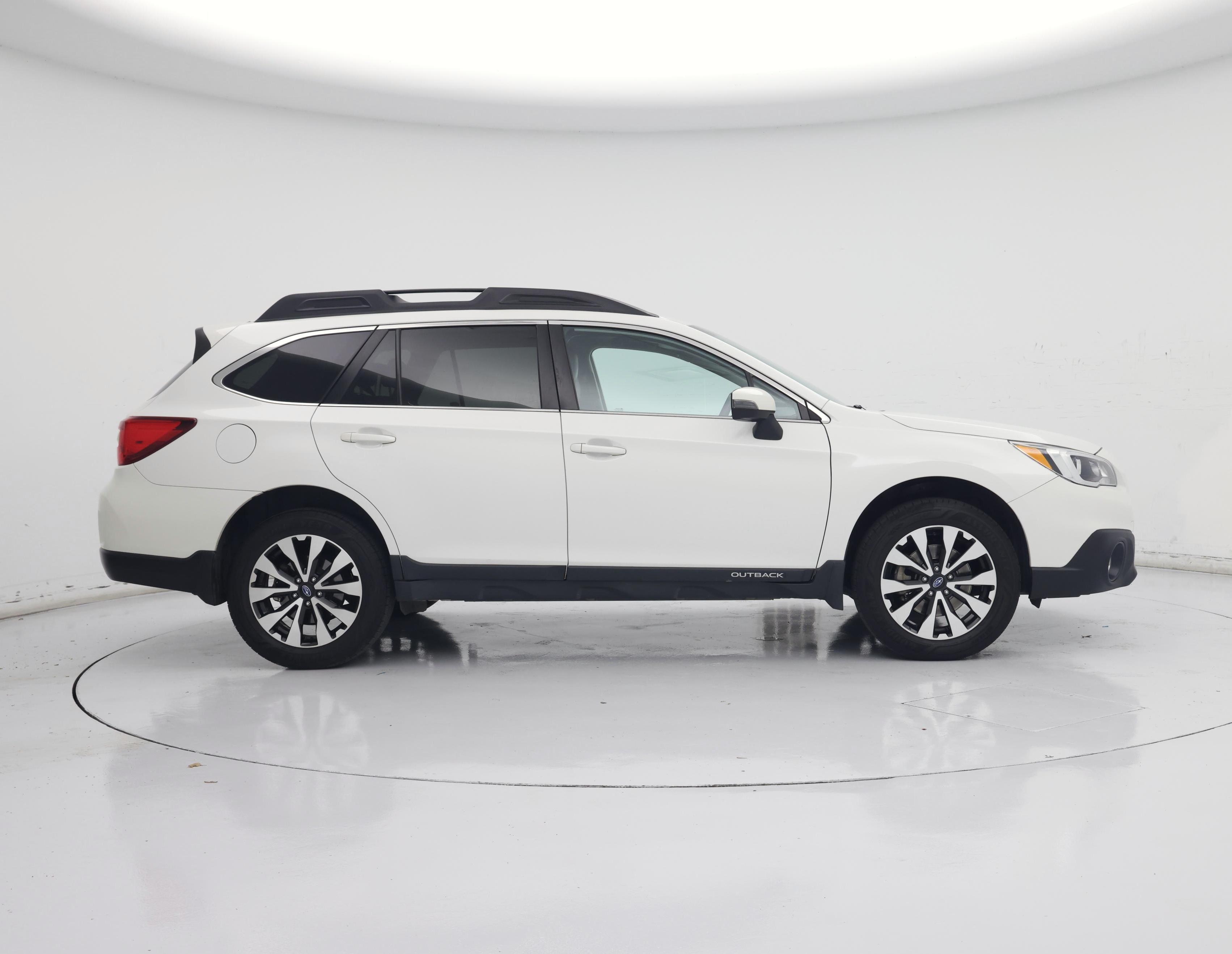 Thumbnail: 2016 Subaru Outback - 7