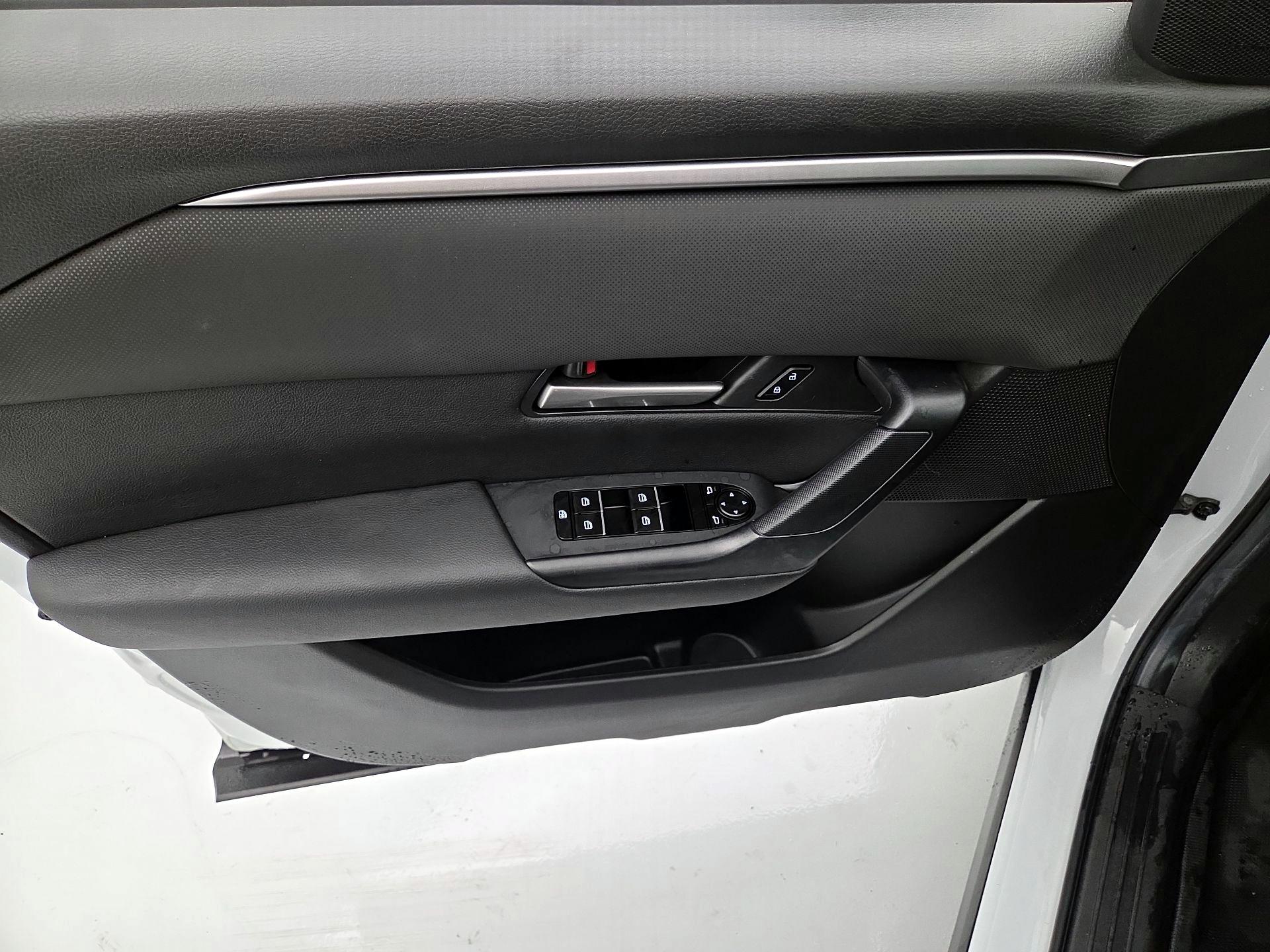 Thumbnail: 2024 Mazda CX-50 - 12