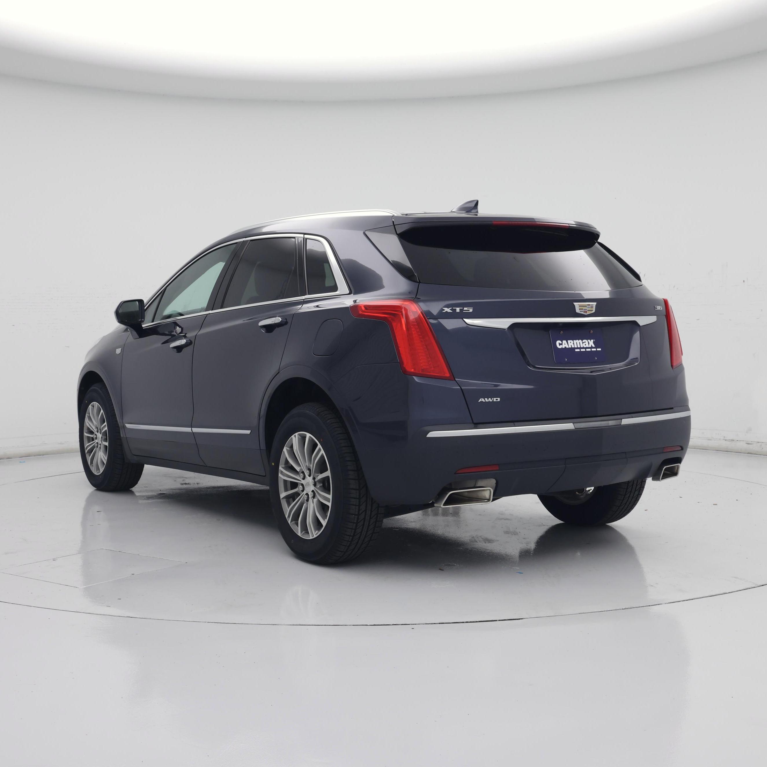 Thumbnail: 2019 Cadillac XT5 - 2