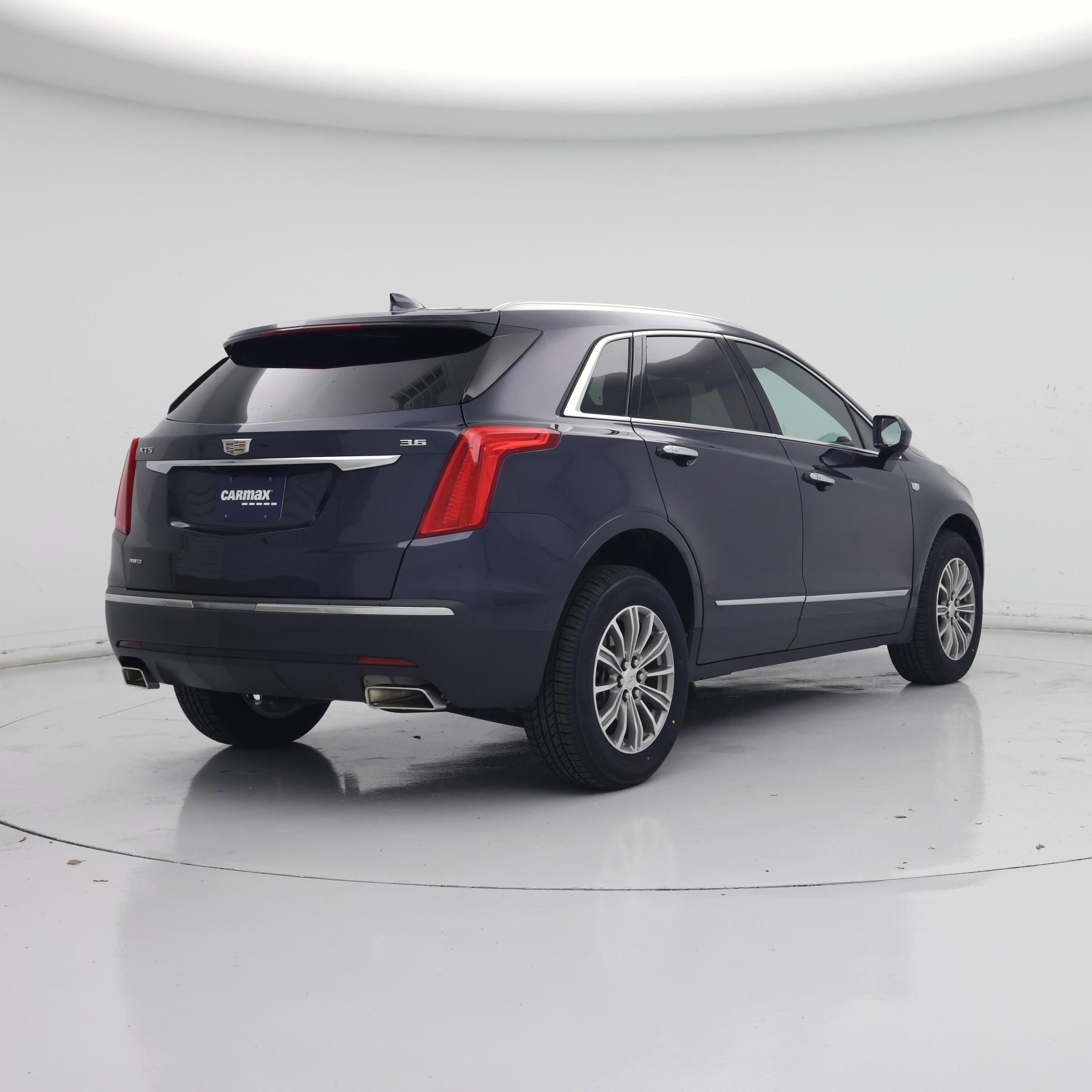 Thumbnail: 2019 Cadillac XT5 - 8