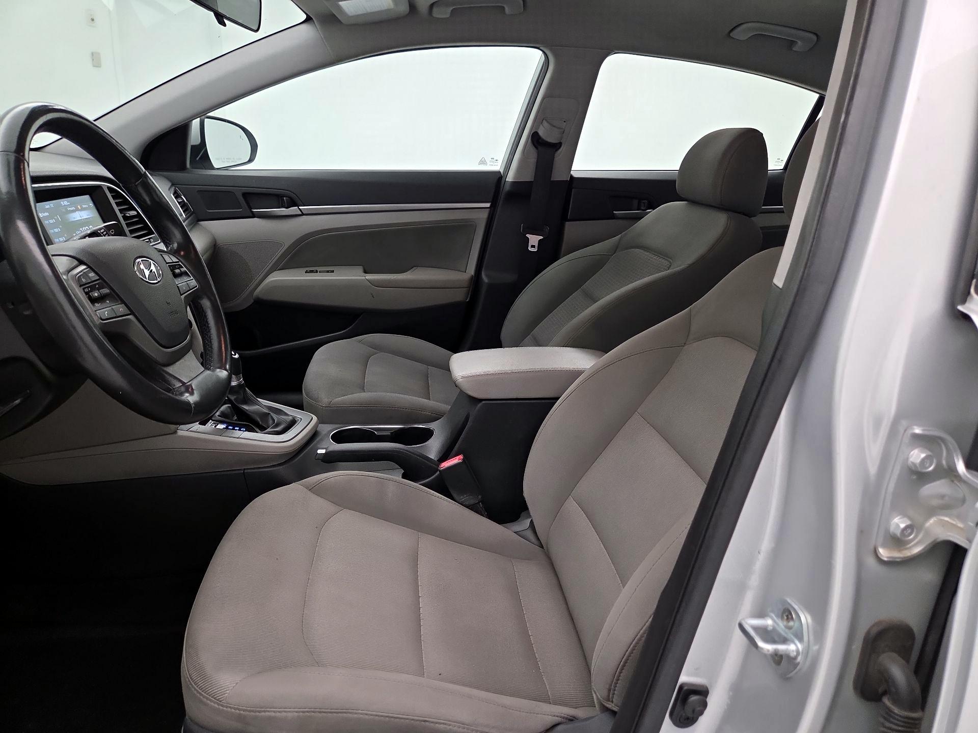 Thumbnail: 2017 Hyundai Elantra - 11