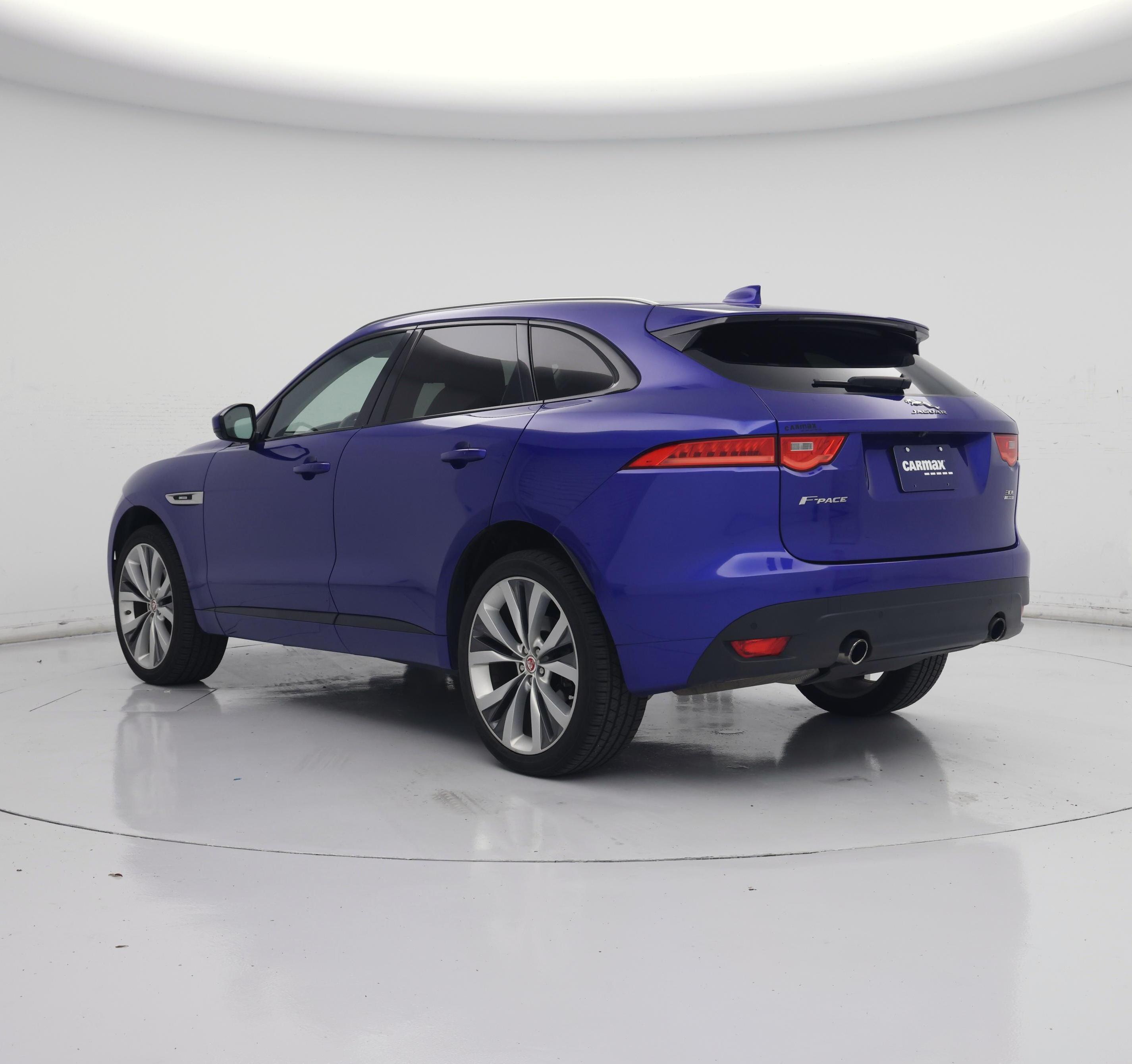 Thumbnail: 2018 Jaguar F-Pace - 2