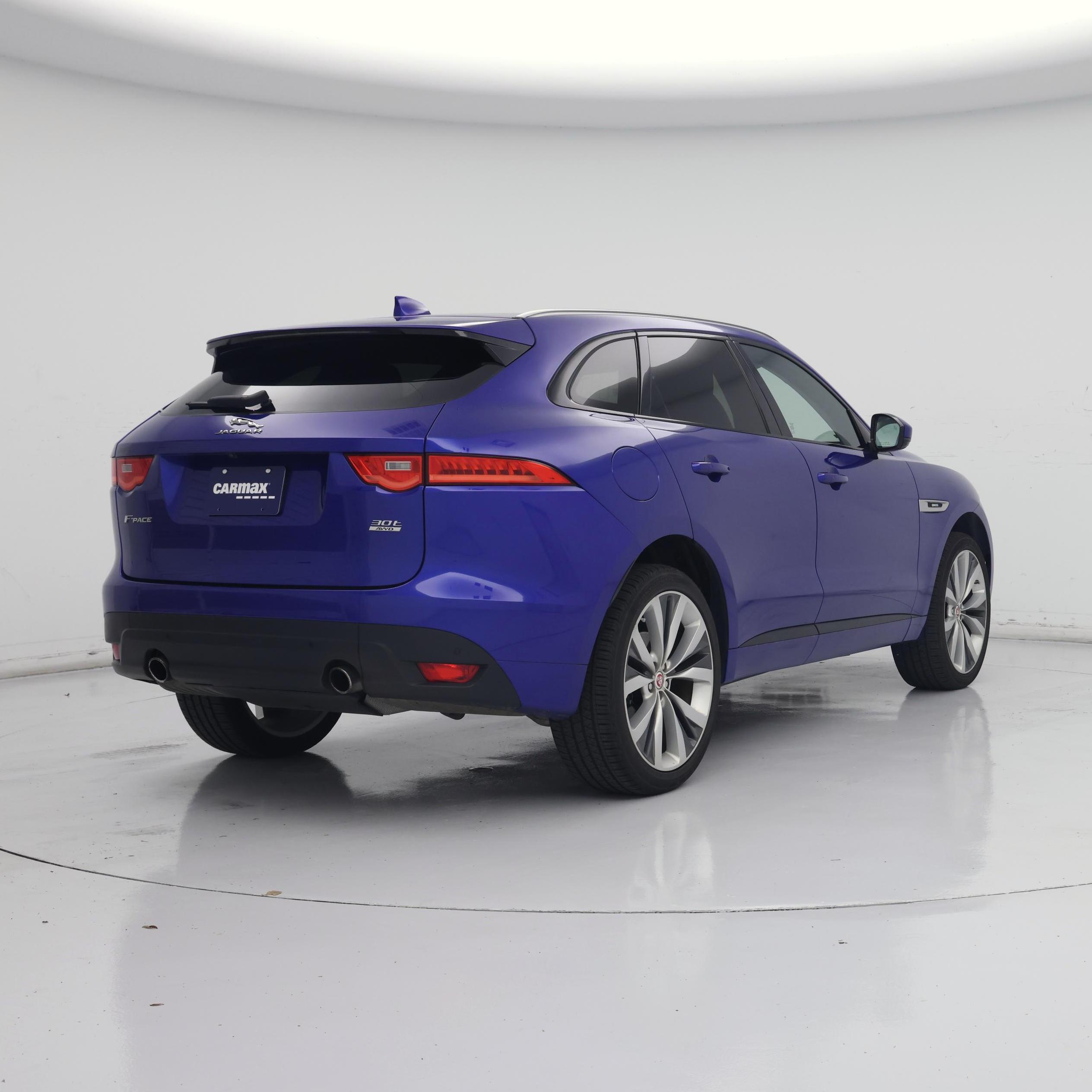 Thumbnail: 2018 Jaguar F-Pace - 8