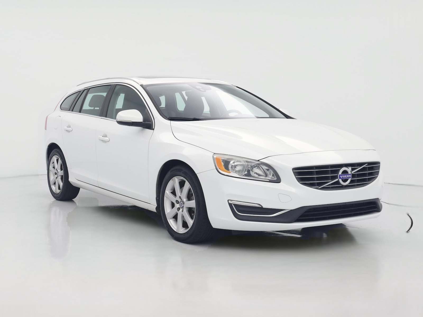 2016 Volvo V60 Premier