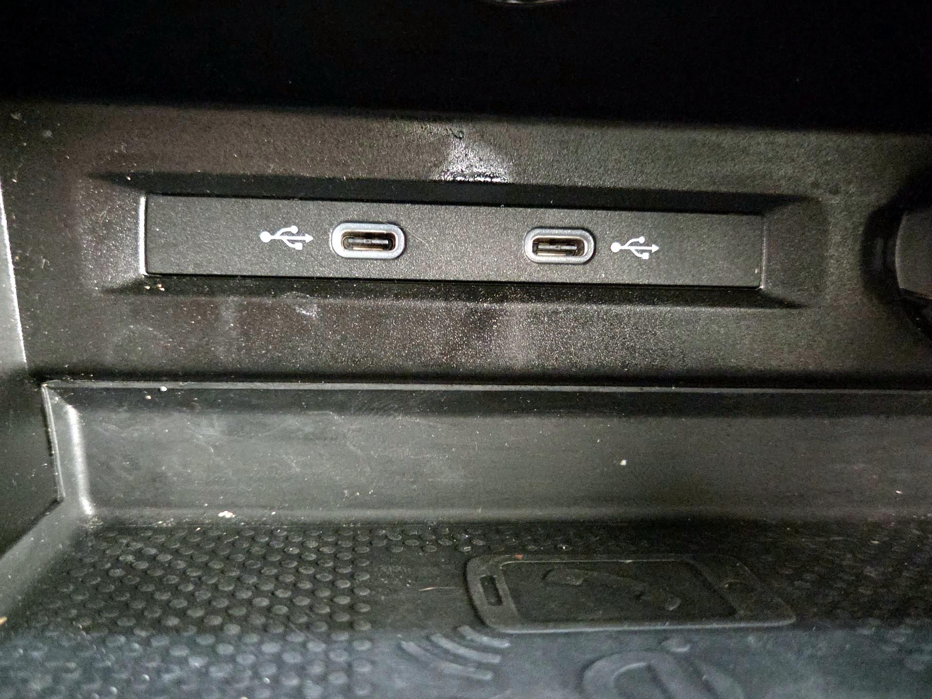 Thumbnail: 2024 Volkswagen Tiguan - 19