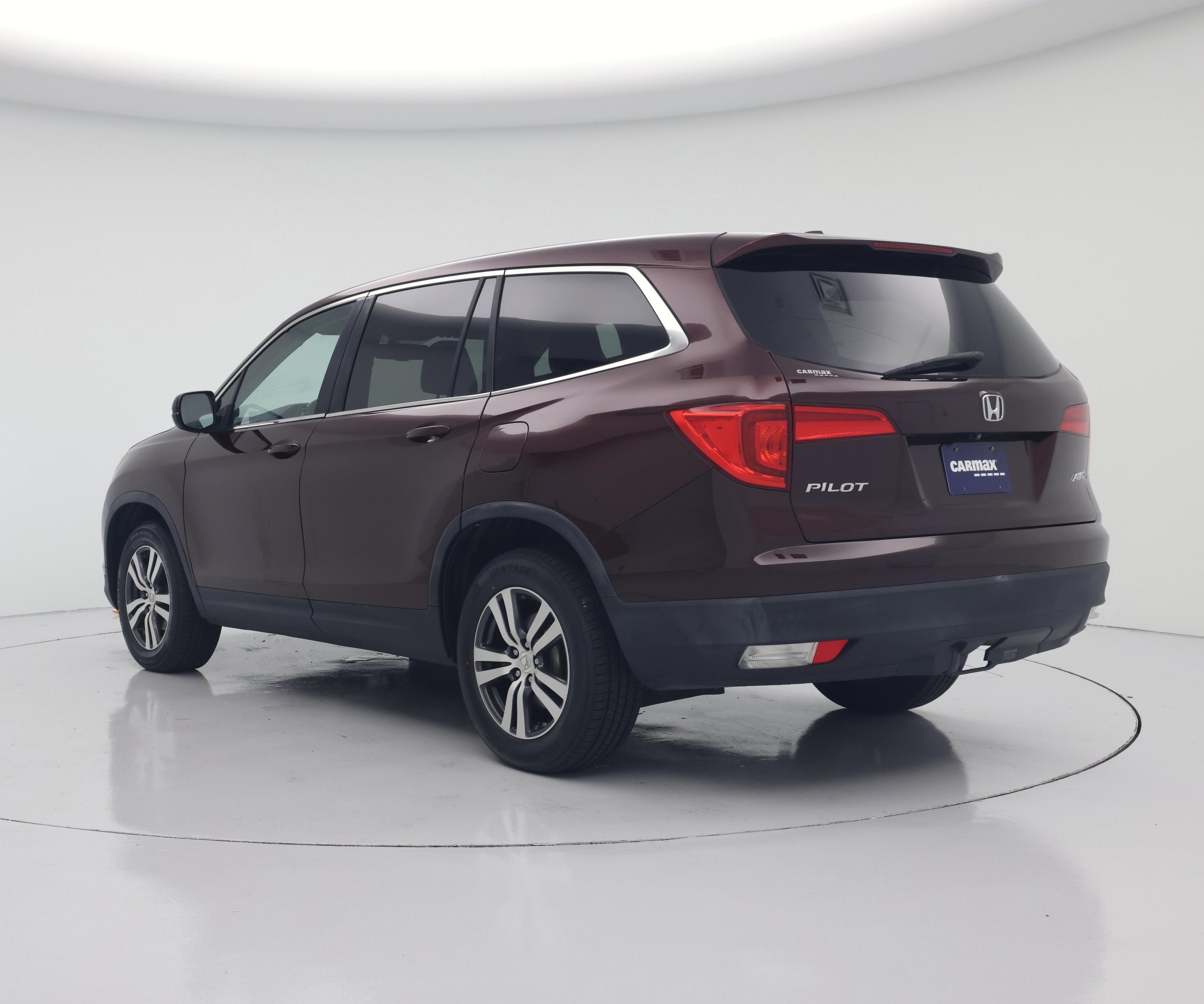 Thumbnail: 2016 Honda Pilot - 2