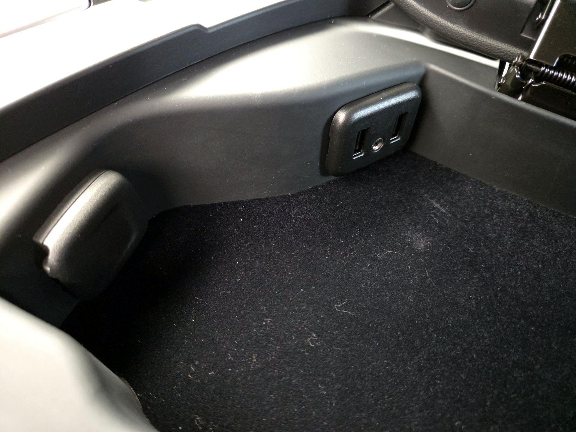 Thumbnail: 2017 Chevrolet Corvette - 18