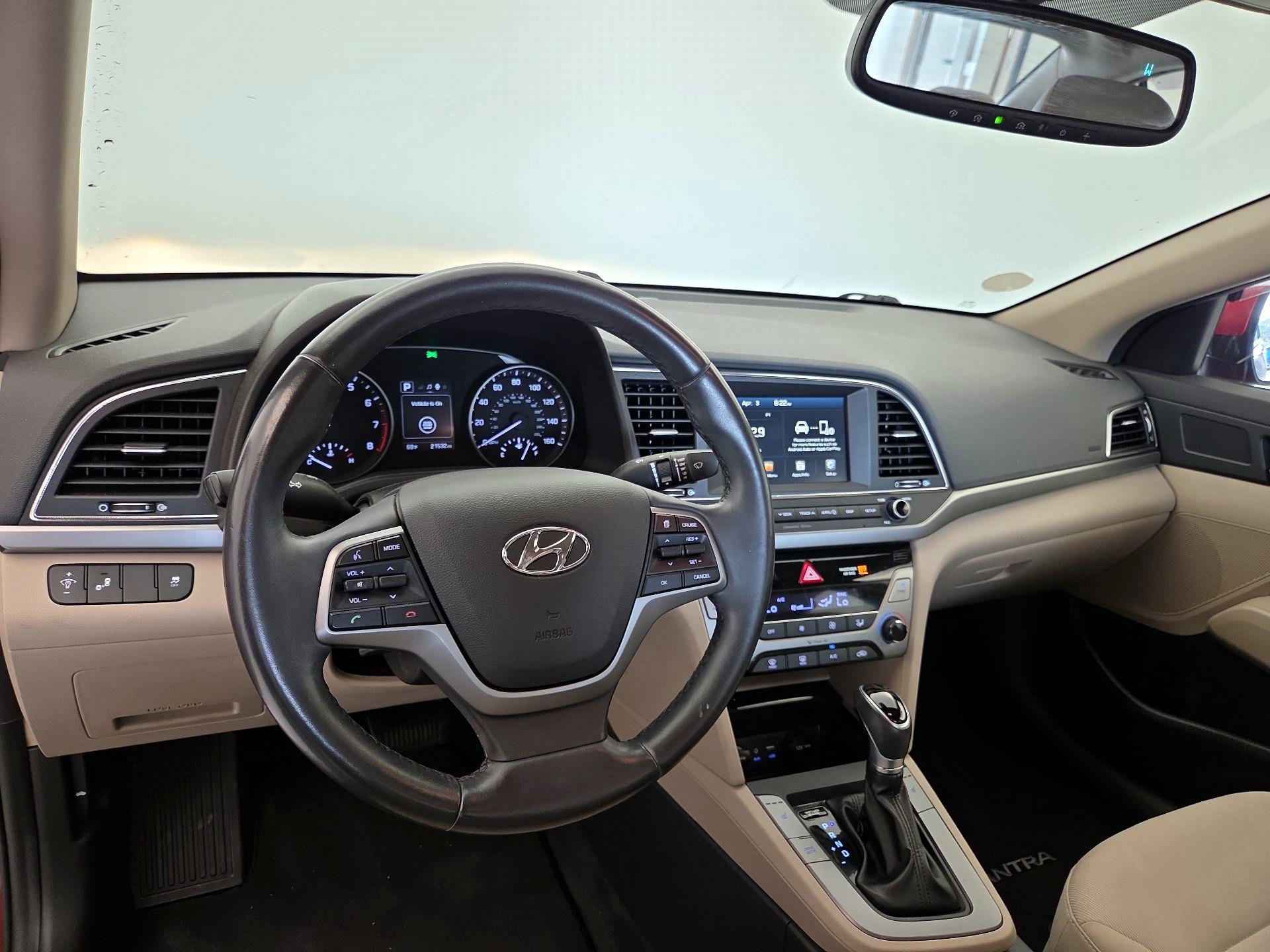 Thumbnail: 2018 Hyundai Elantra - 9