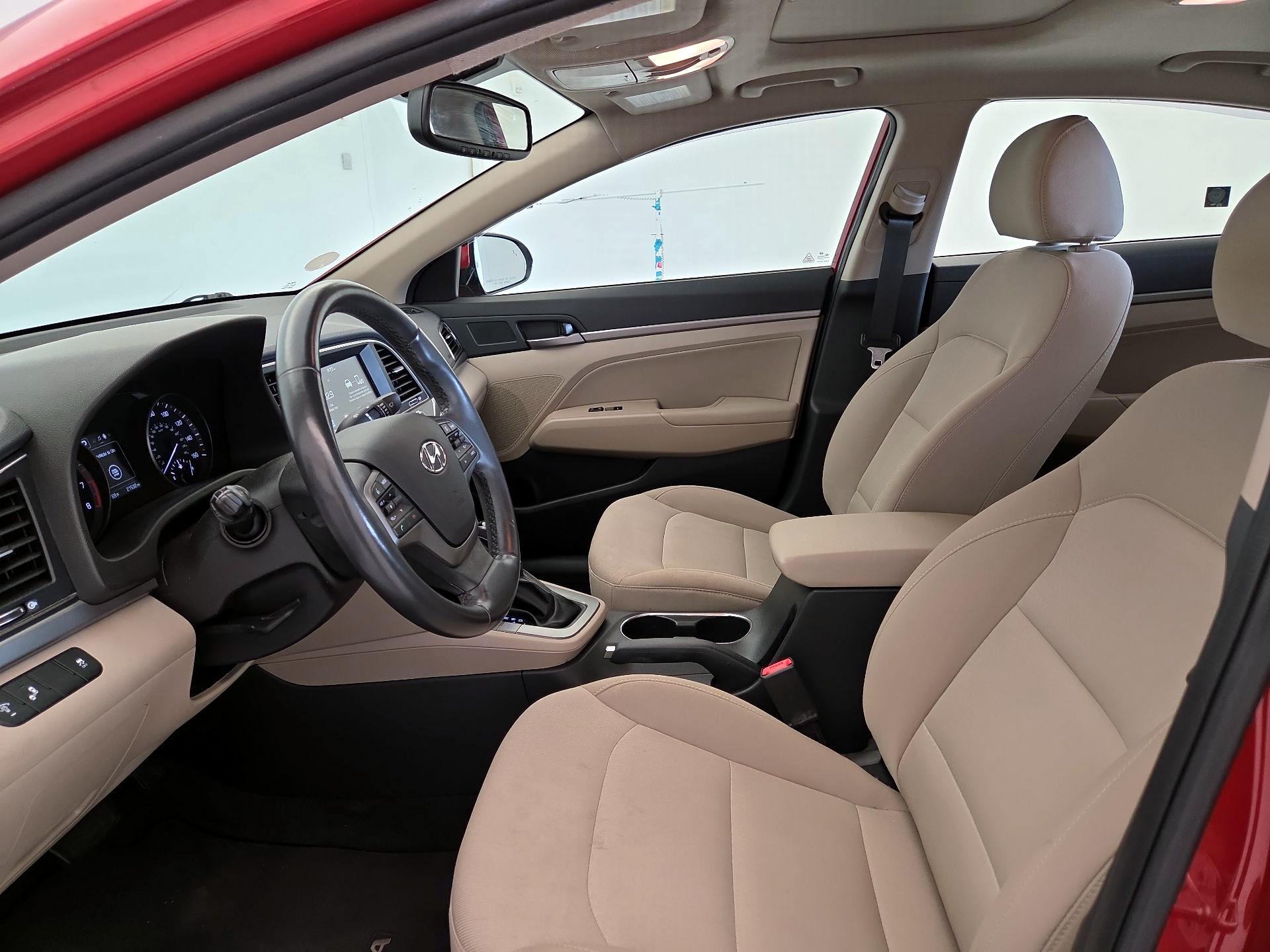 Thumbnail: 2018 Hyundai Elantra - 11