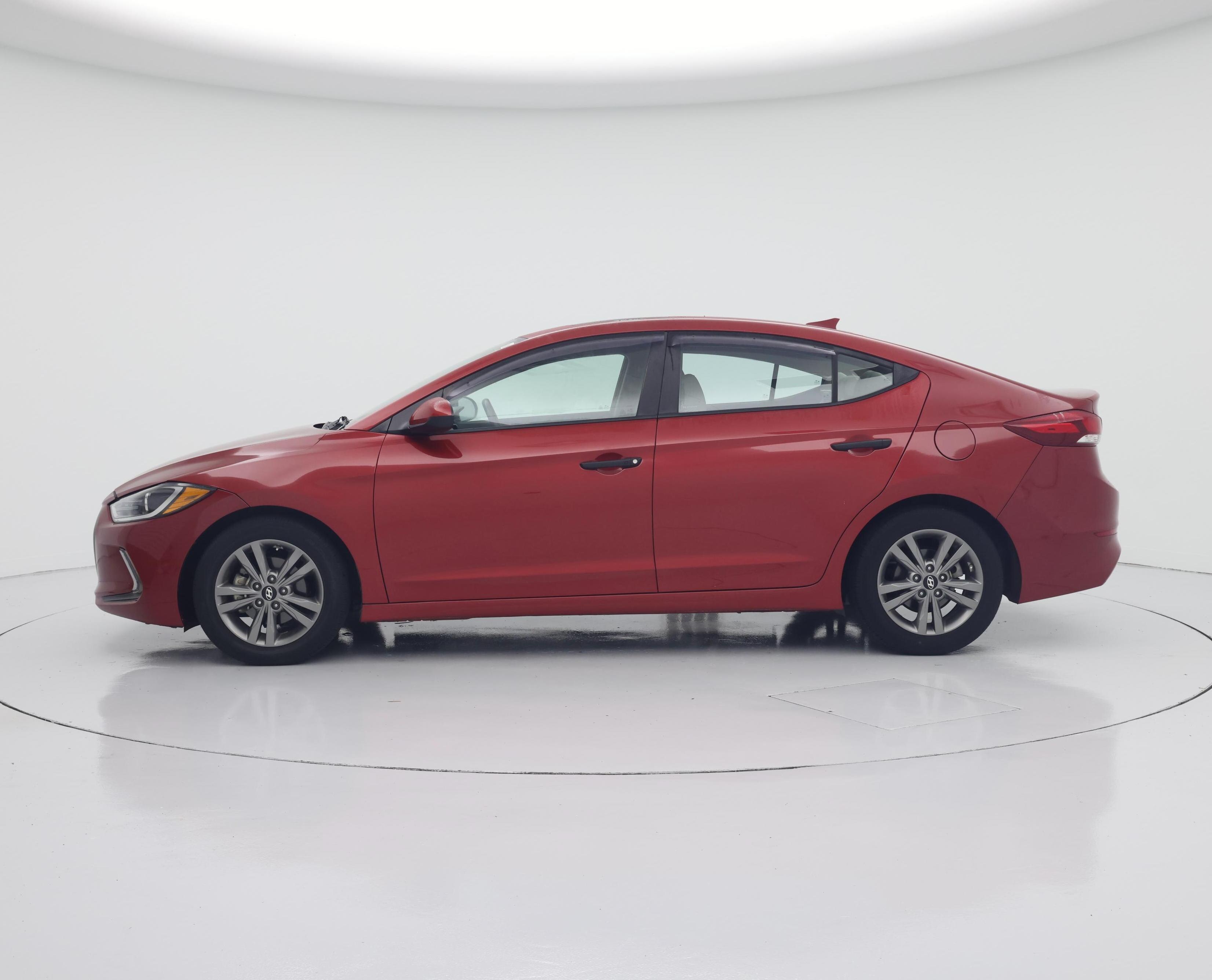 Thumbnail: 2018 Hyundai Elantra - 3