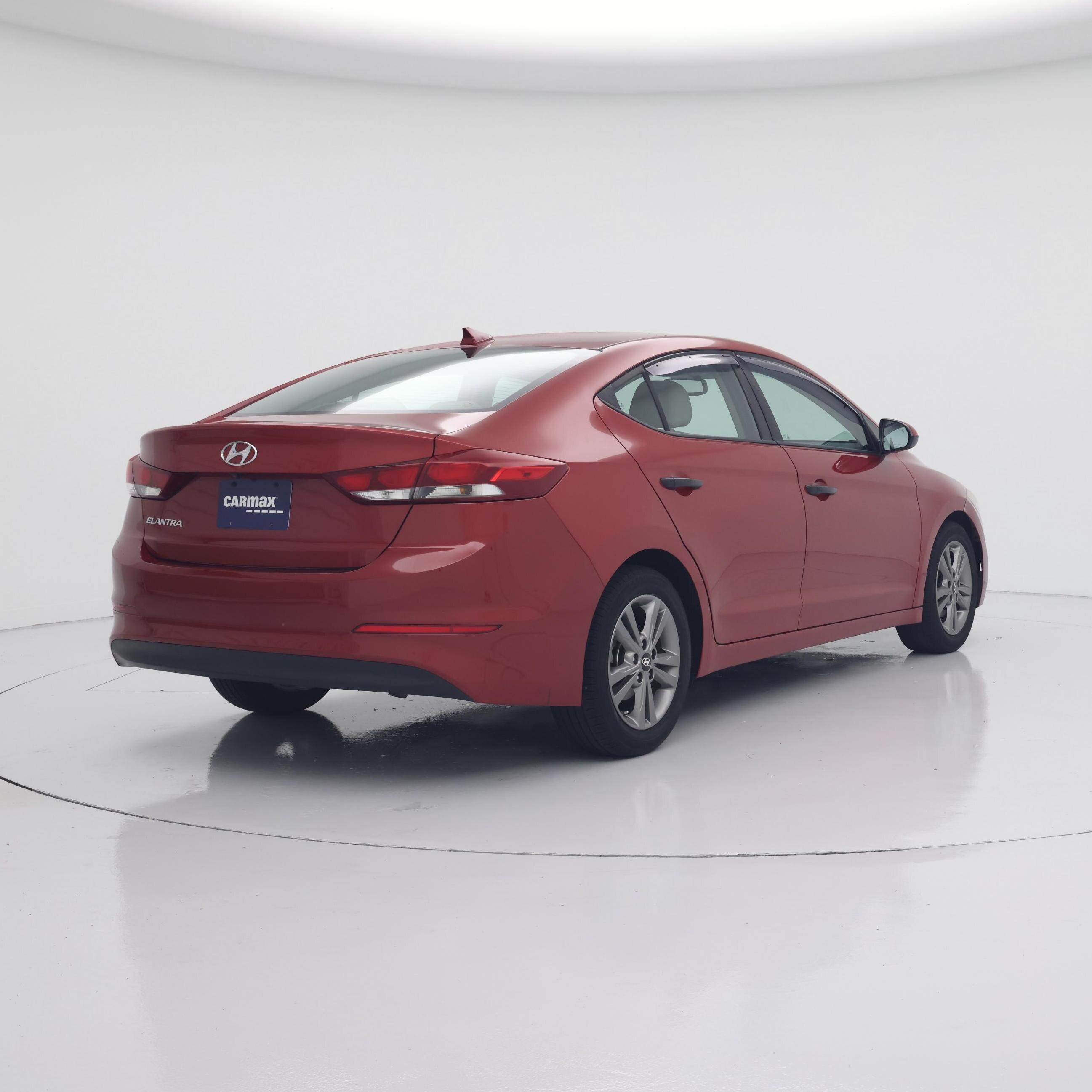 Thumbnail: 2018 Hyundai Elantra - 8