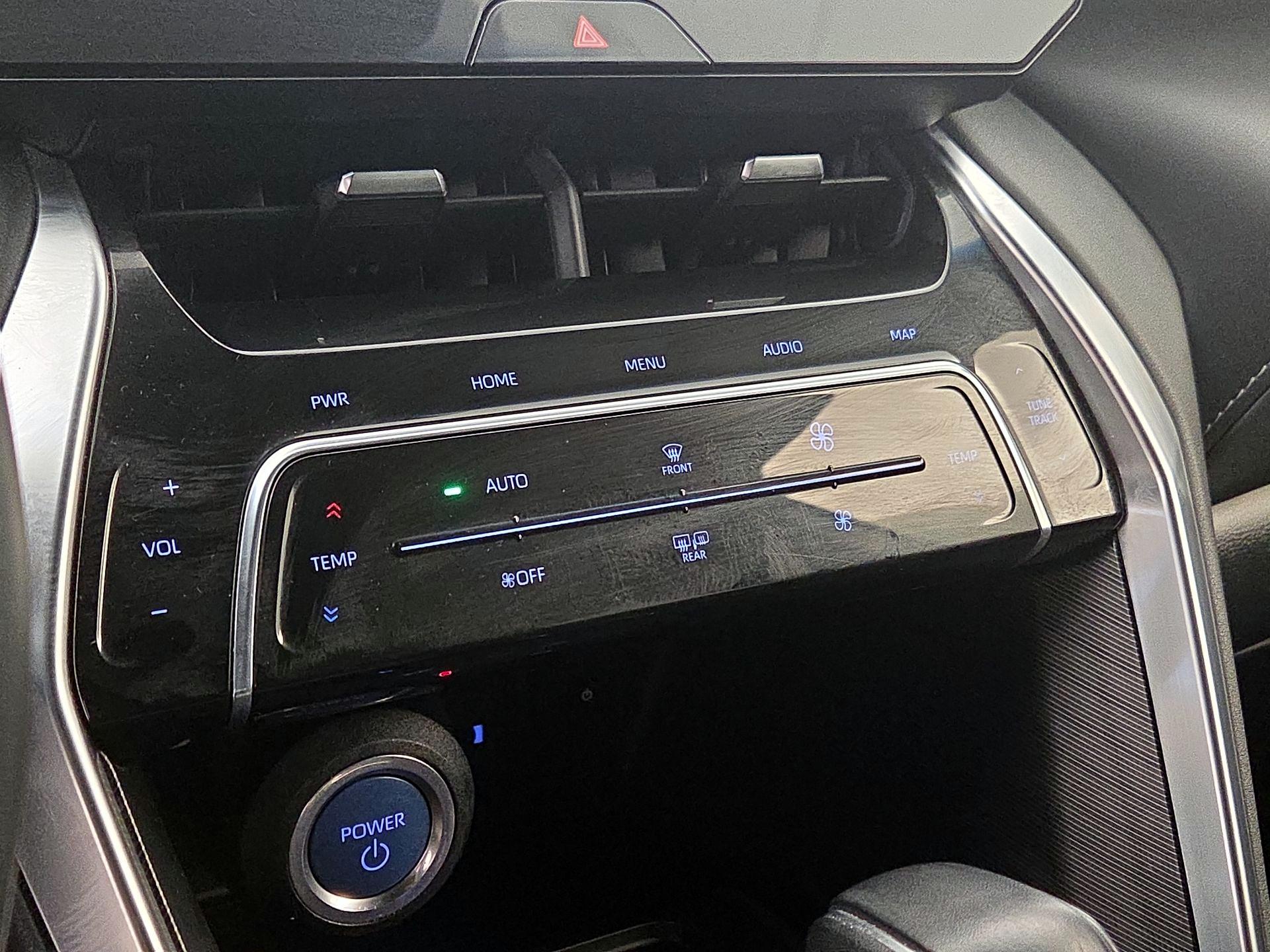 Thumbnail: 2022 Toyota Venza - 17