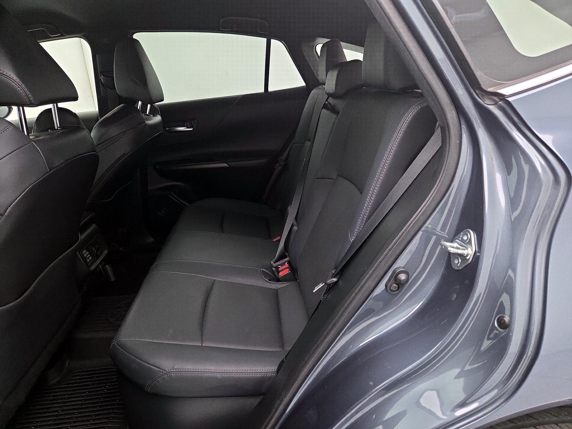 Thumbnail: 2022 Toyota Venza - 20