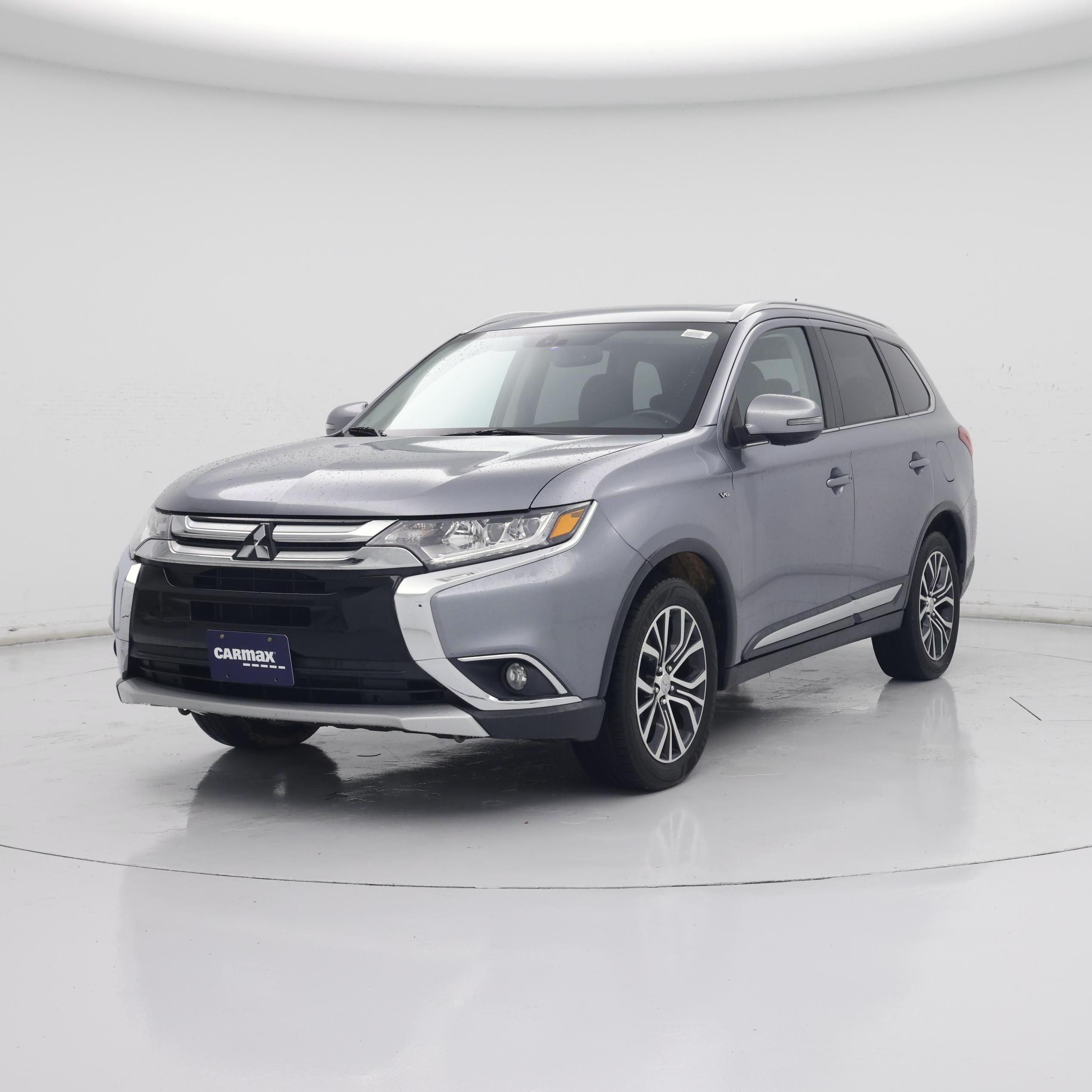 Thumbnail: 2016 Mitsubishi Outlander - 4