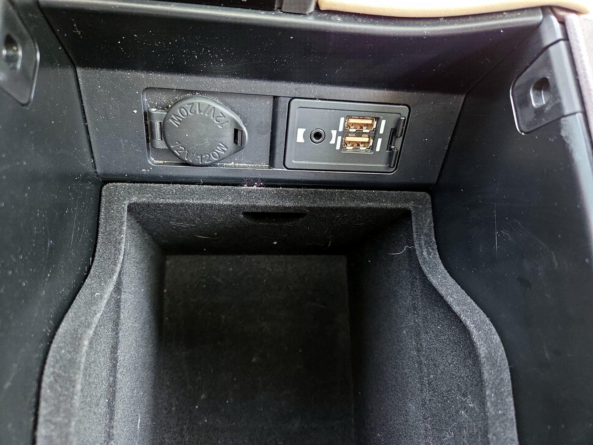 Thumbnail: 2019 Lexus RX - 19