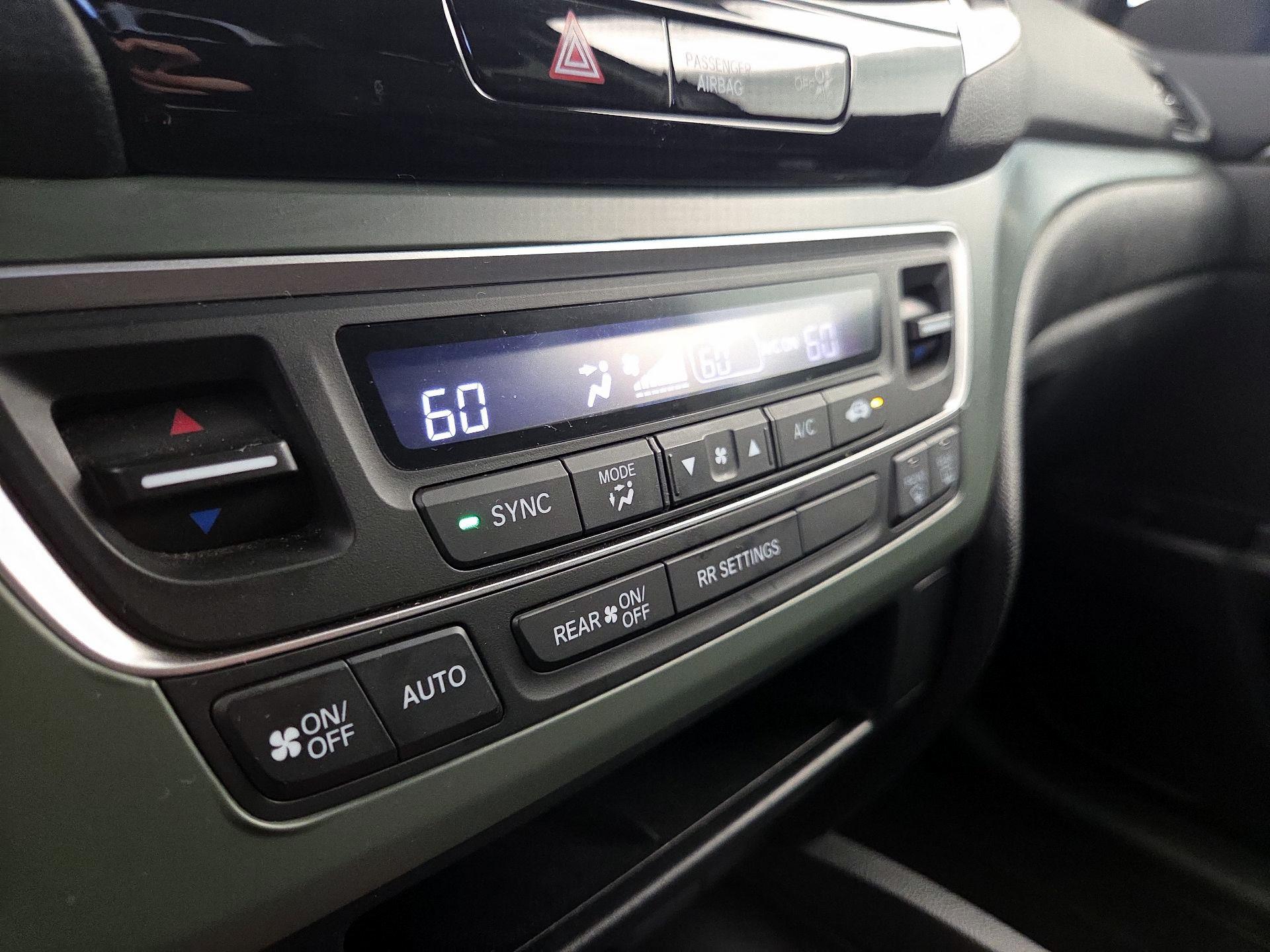 Thumbnail: 2020 Honda Ridgeline - 16