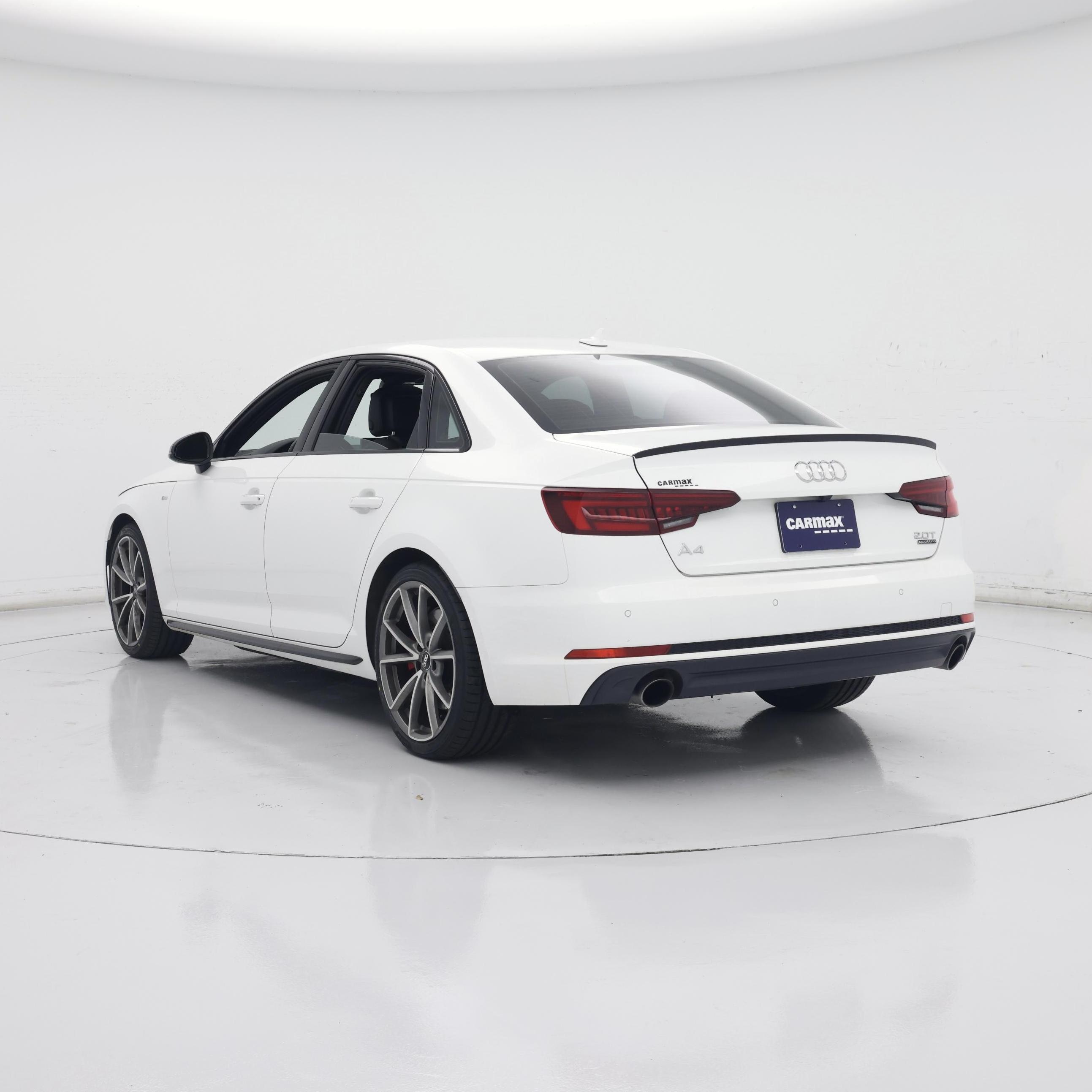 Thumbnail: 2018 Audi A4 - 2