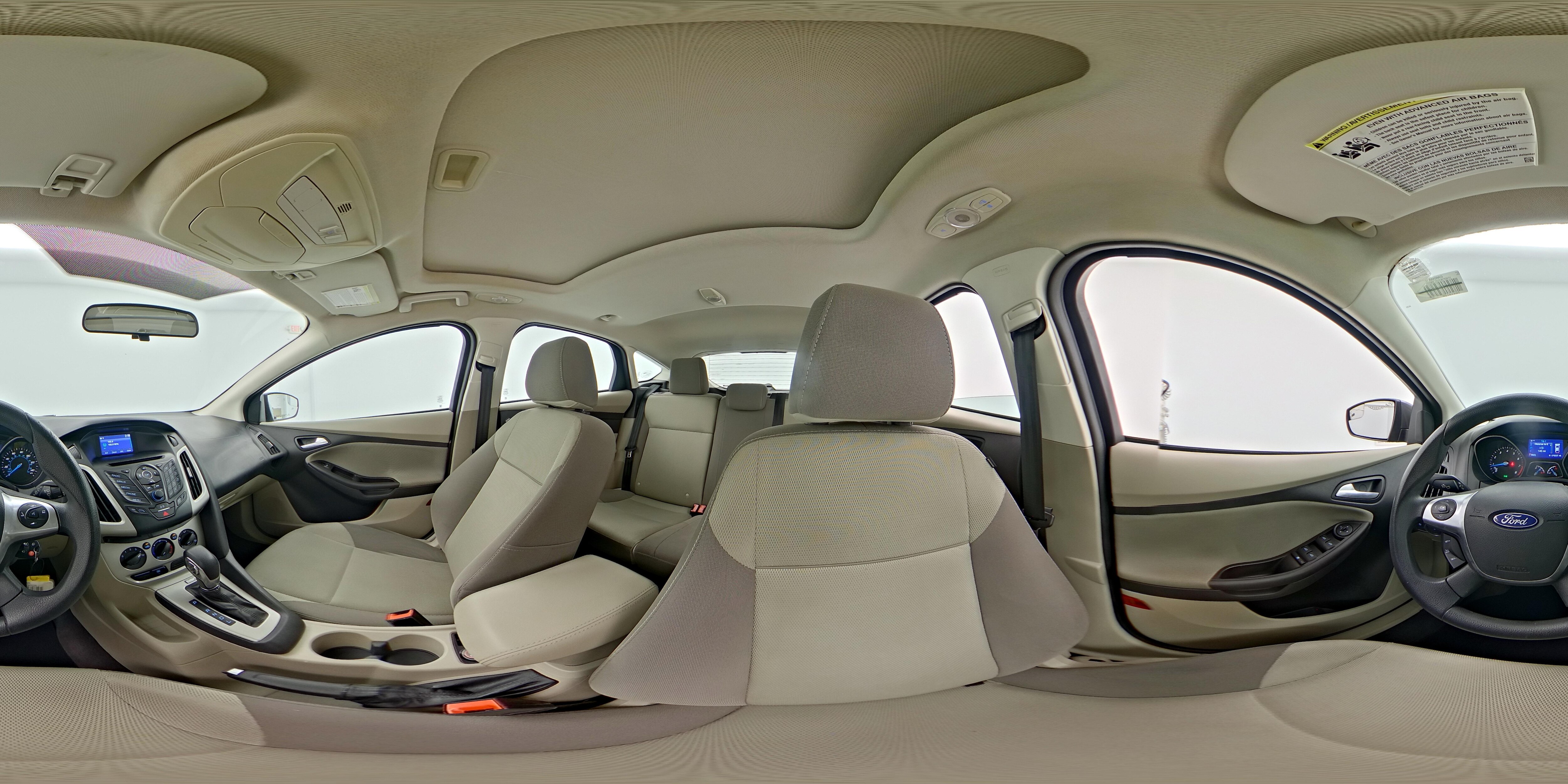 2014 Ford Focus SE - Photo 26