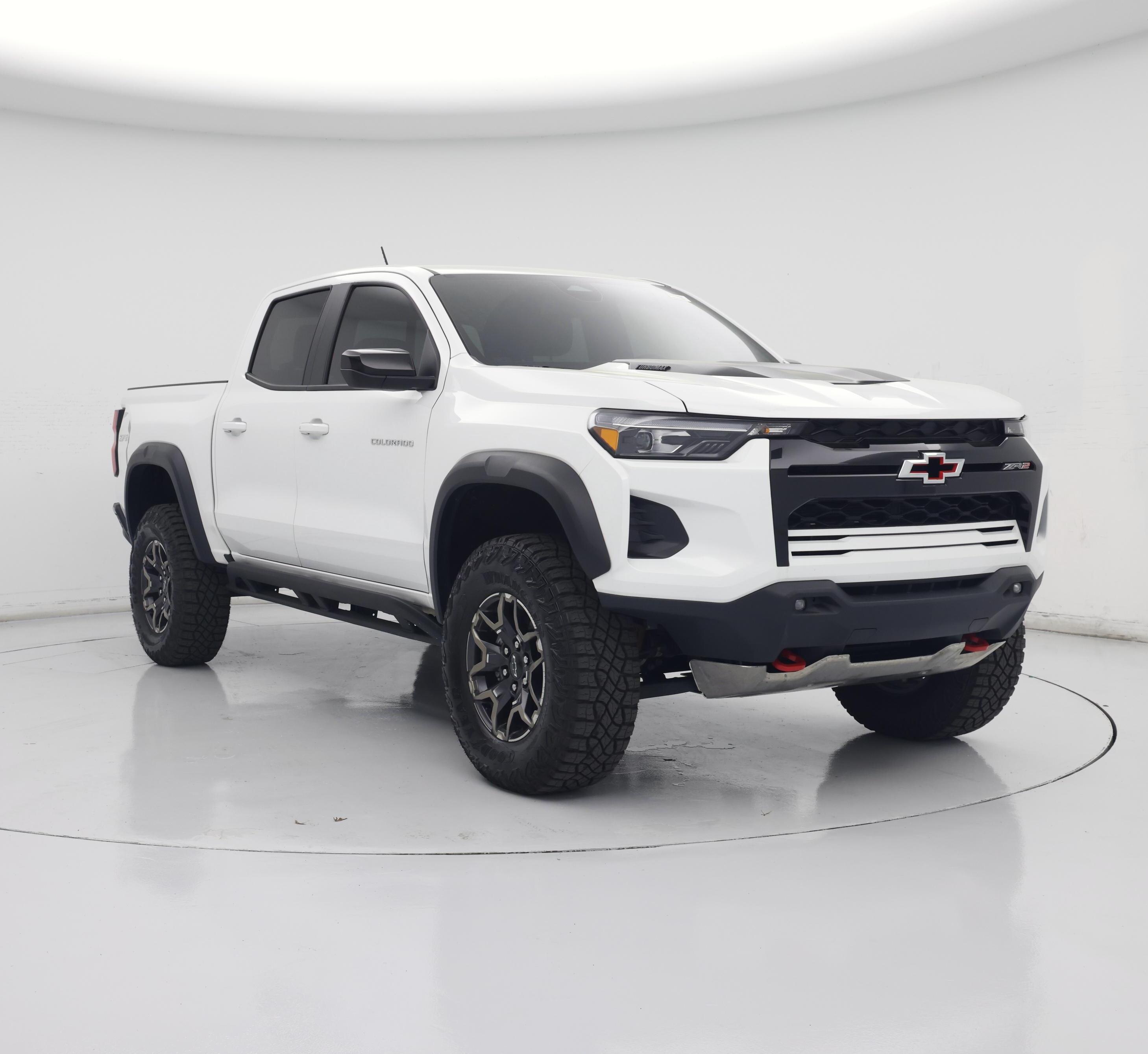White 2025 Chevrolet Colorado Pickup Truck Four-Wheel Drive Automatic