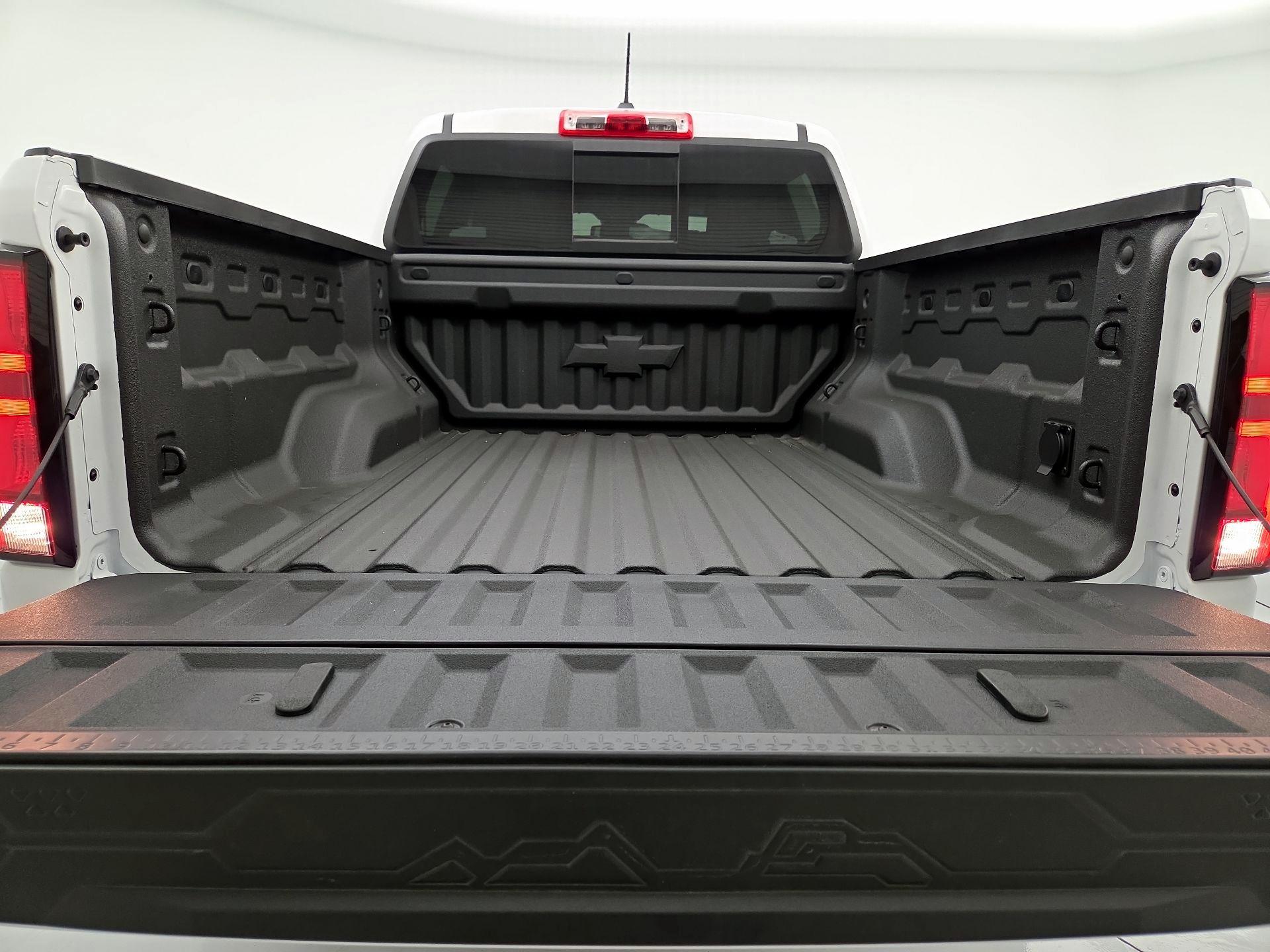 Thumbnail: 2025 Chevrolet Colorado - 20