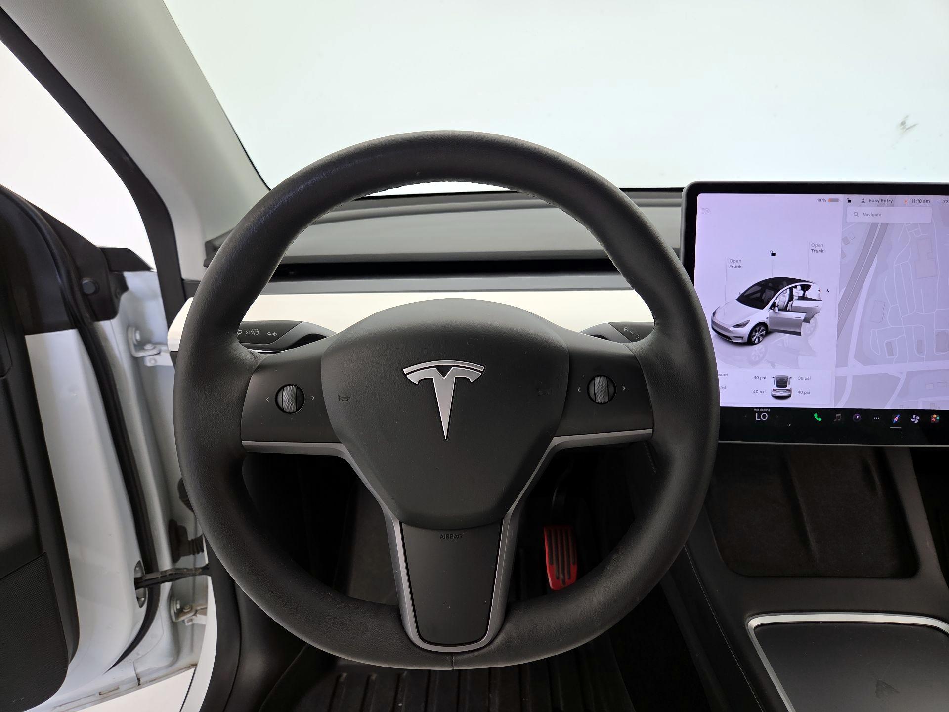 Thumbnail: 2022 Tesla Model Y - 10