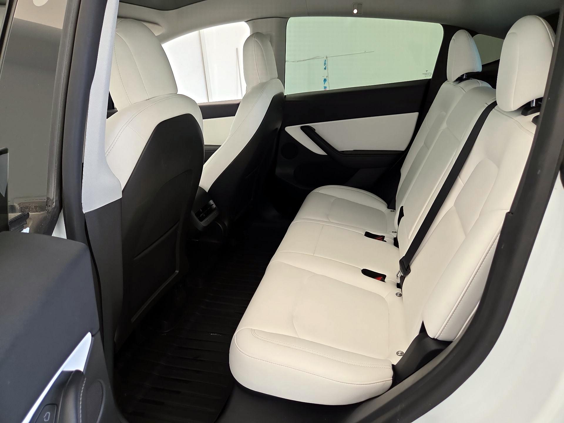 Thumbnail: 2022 Tesla Model Y - 19