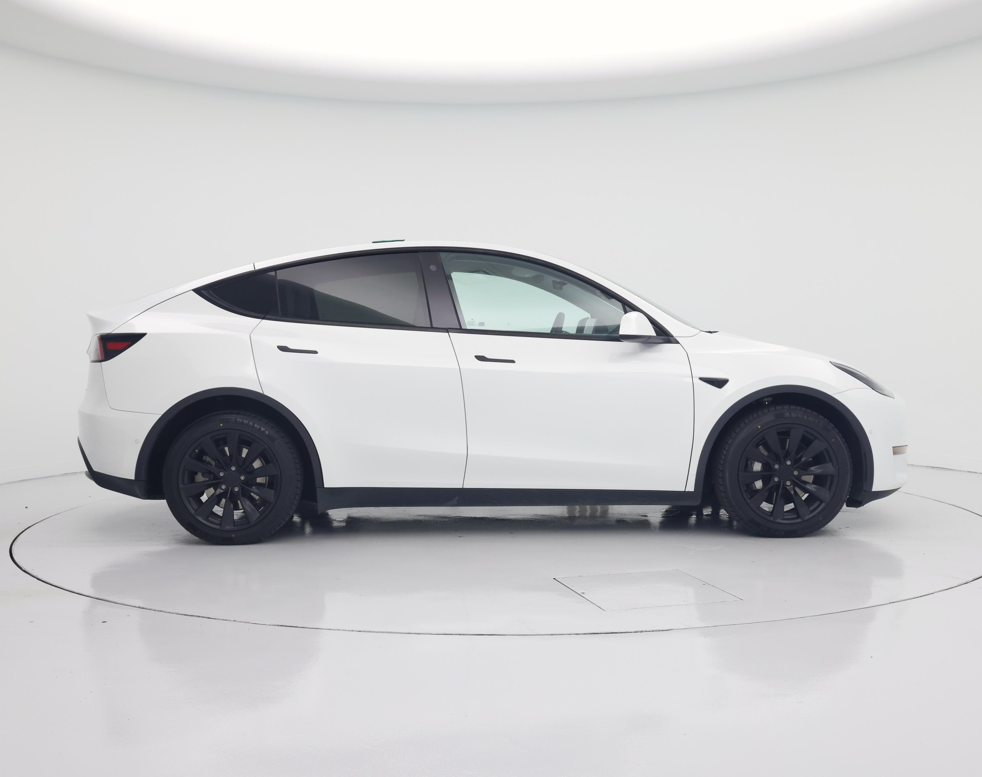 Thumbnail: 2022 Tesla Model Y - 7