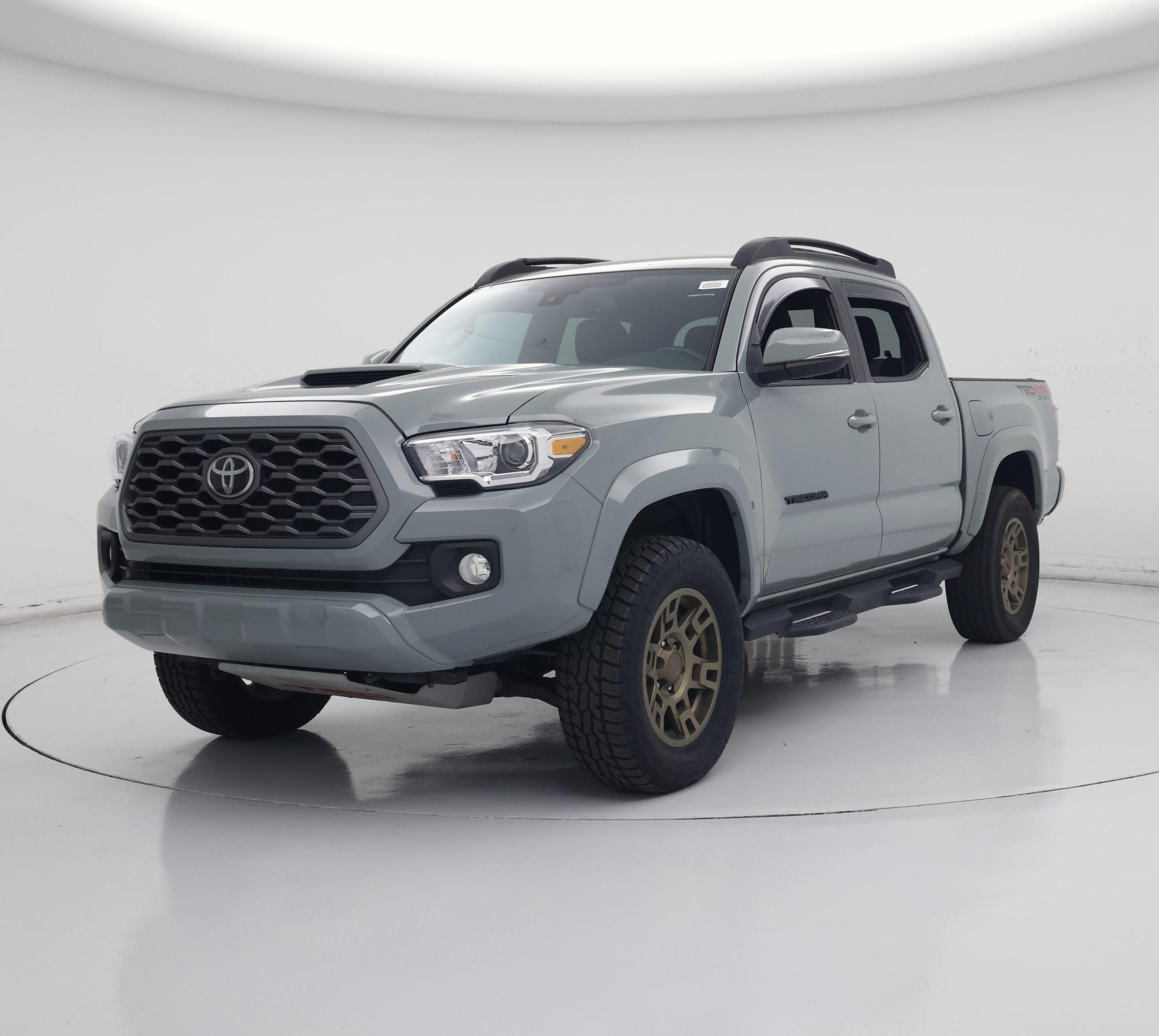 Thumbnail: 2022 Toyota Tacoma - 4
