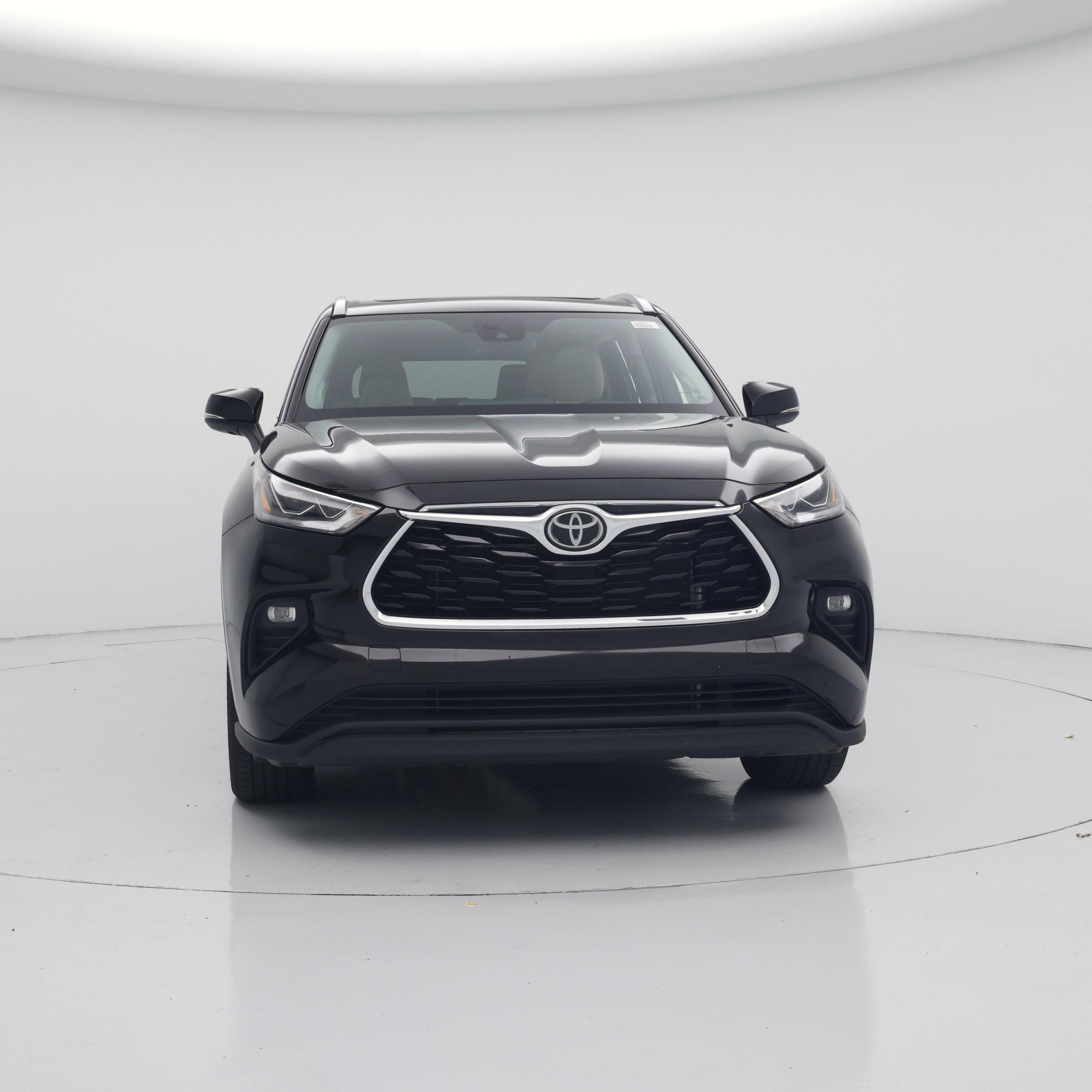 Thumbnail: 2022 Toyota Highlander - 5