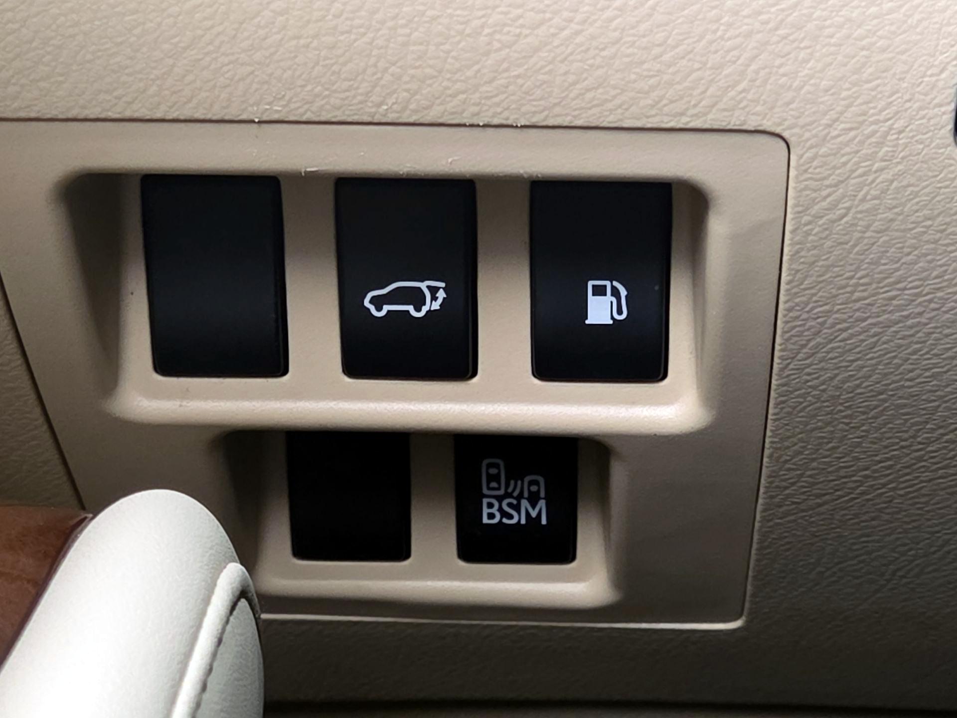 Thumbnail: 2015 Lexus RX - 13