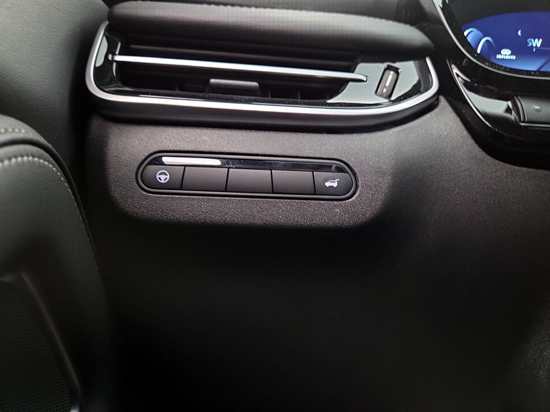 Thumbnail: 2025 INFINITI QX60 - 13