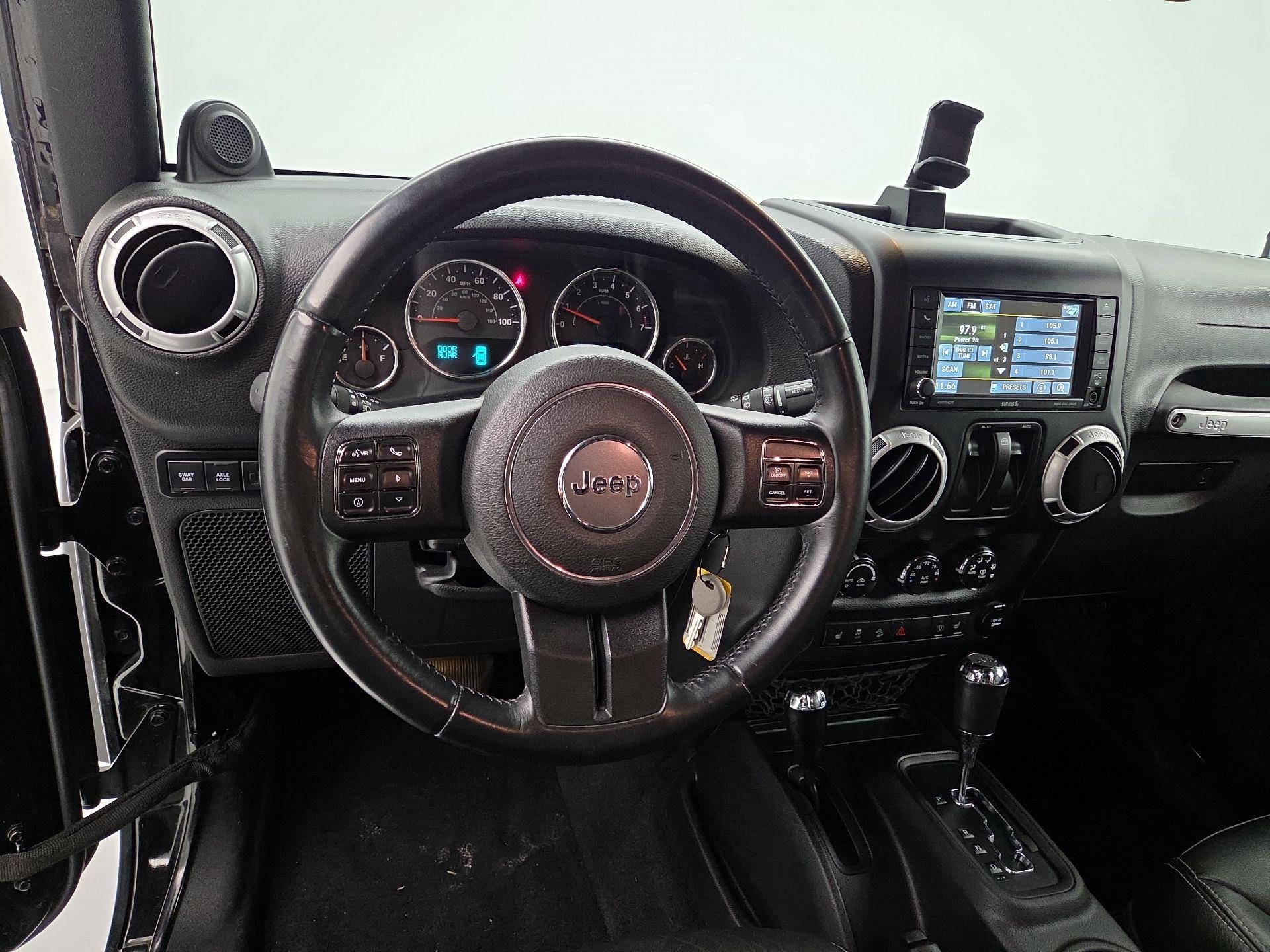 Thumbnail: 2014 Jeep Wrangler - 10