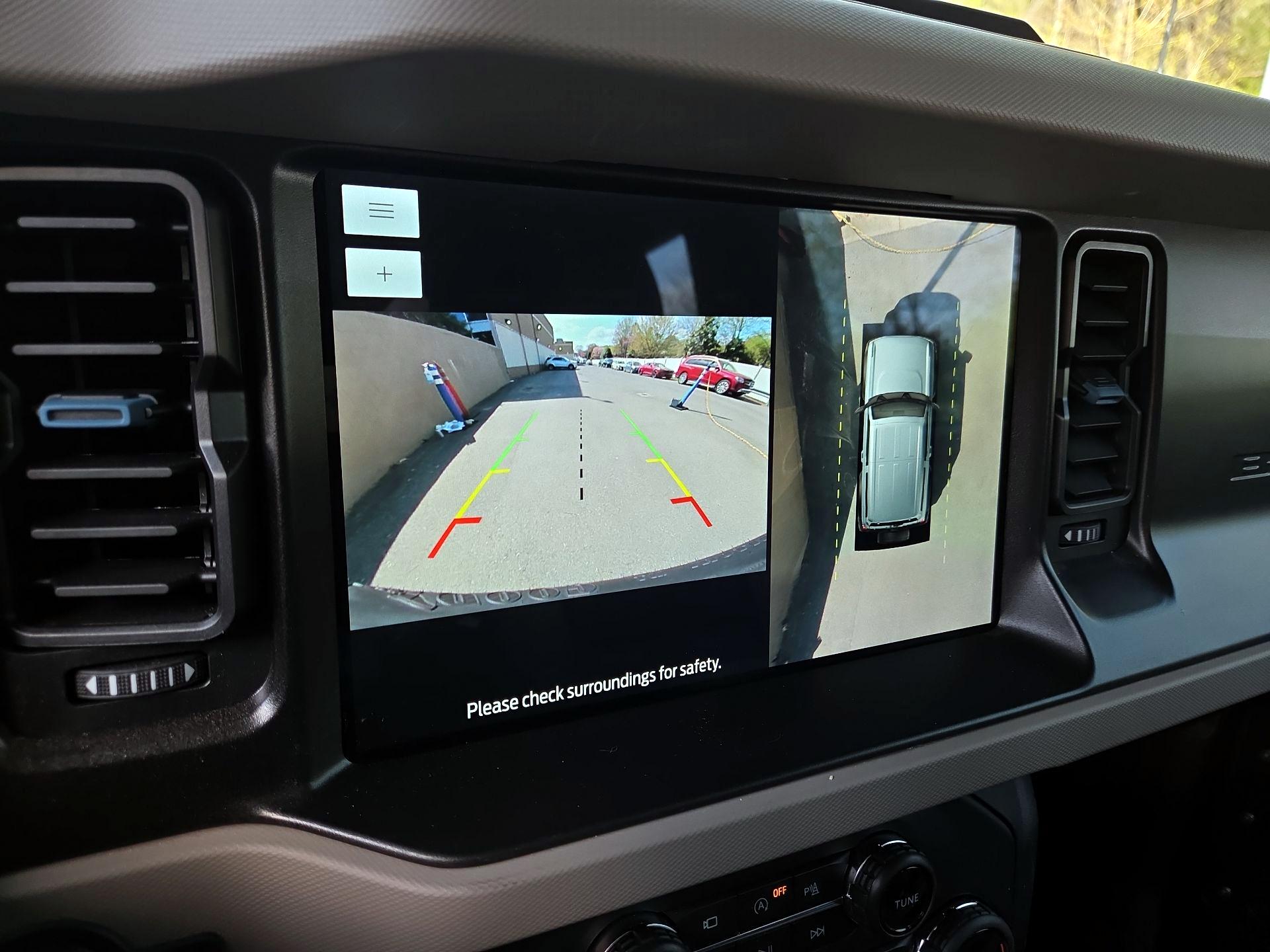 Thumbnail: 2022 Ford Bronco - 12