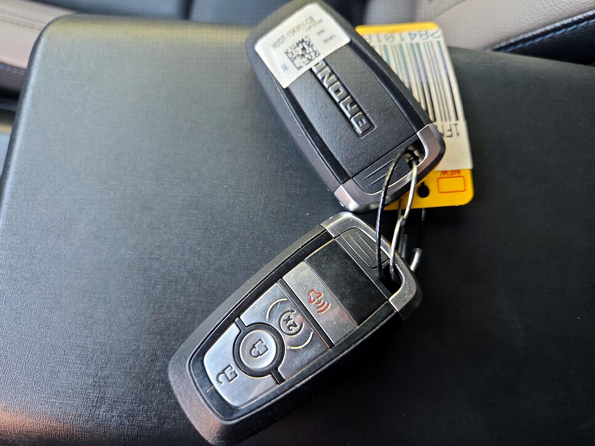 Thumbnail: 2022 Ford Bronco - 20