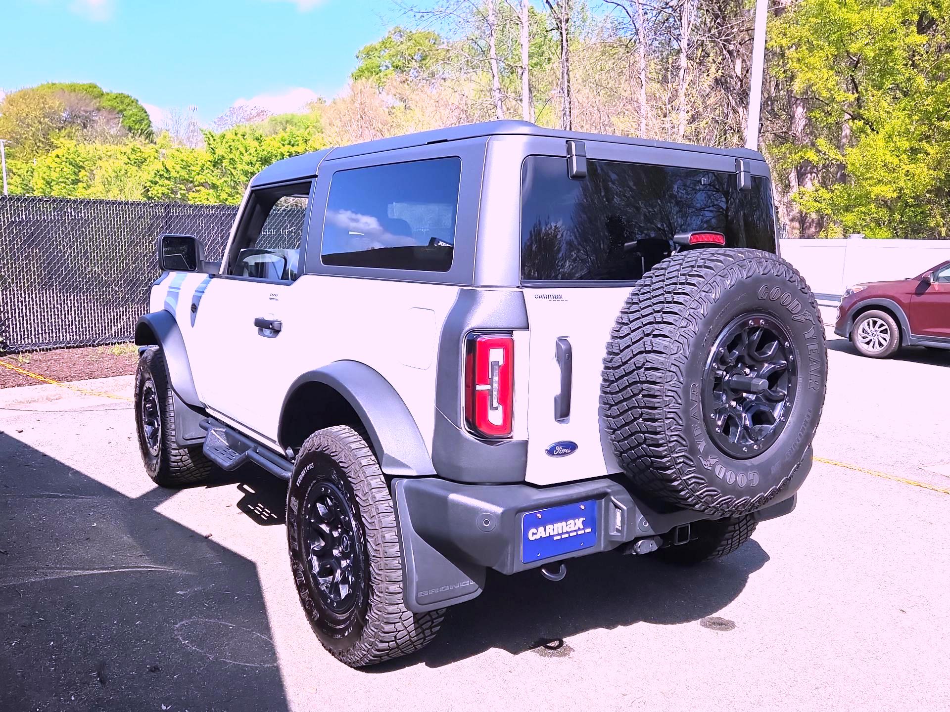 Thumbnail: 2022 Ford Bronco - 7